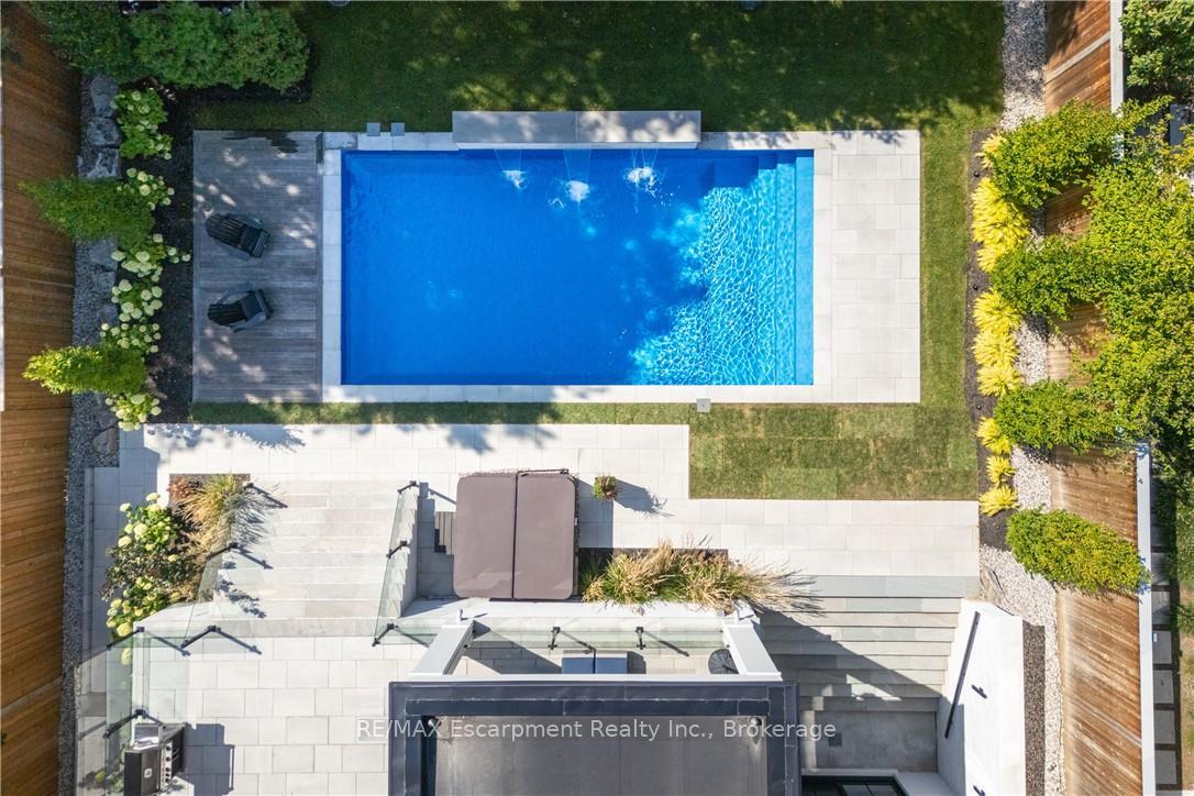Property photo 42