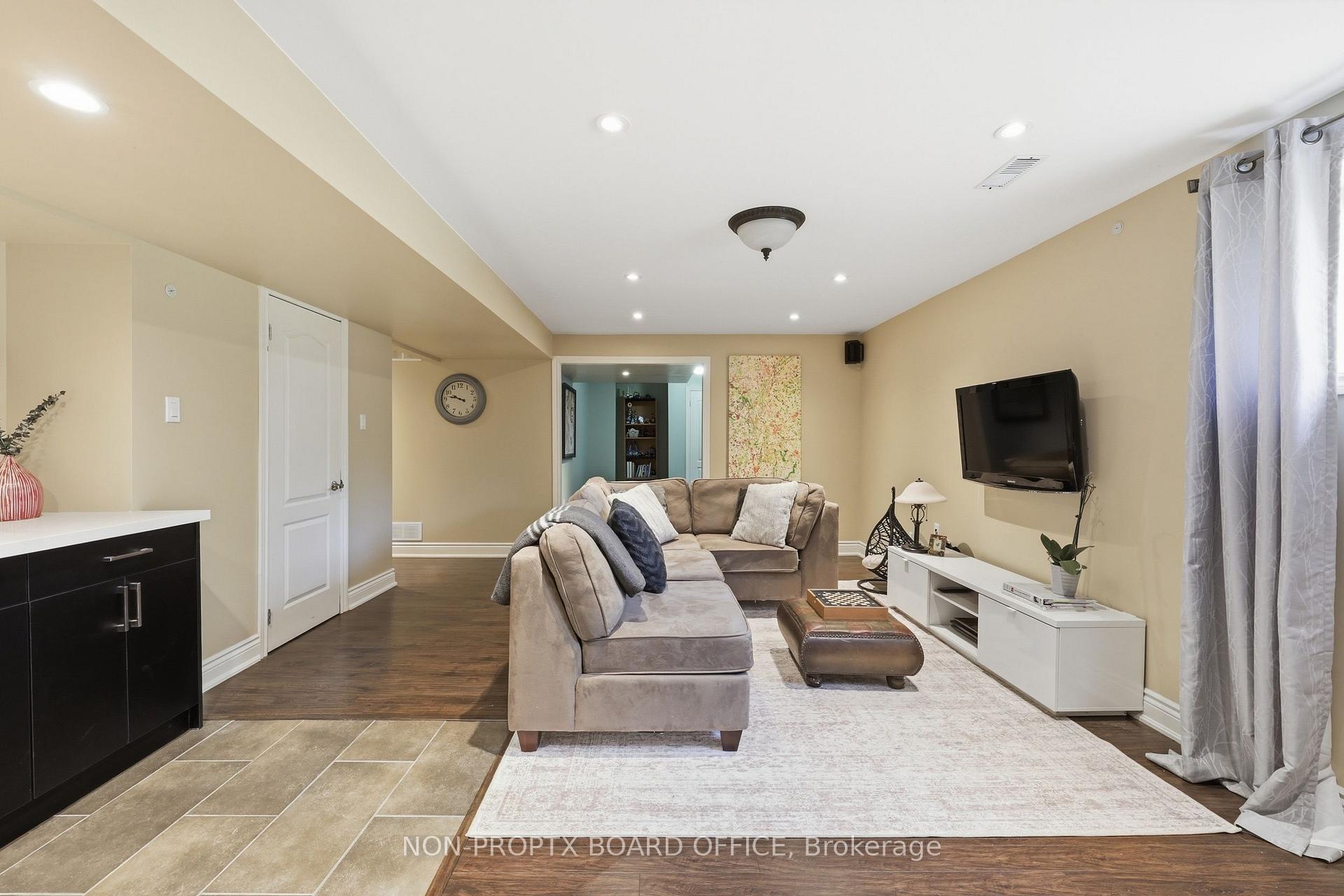 Property photo 25