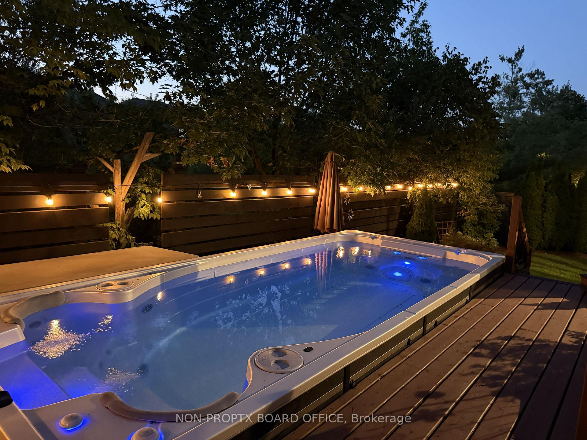 Property photo 31