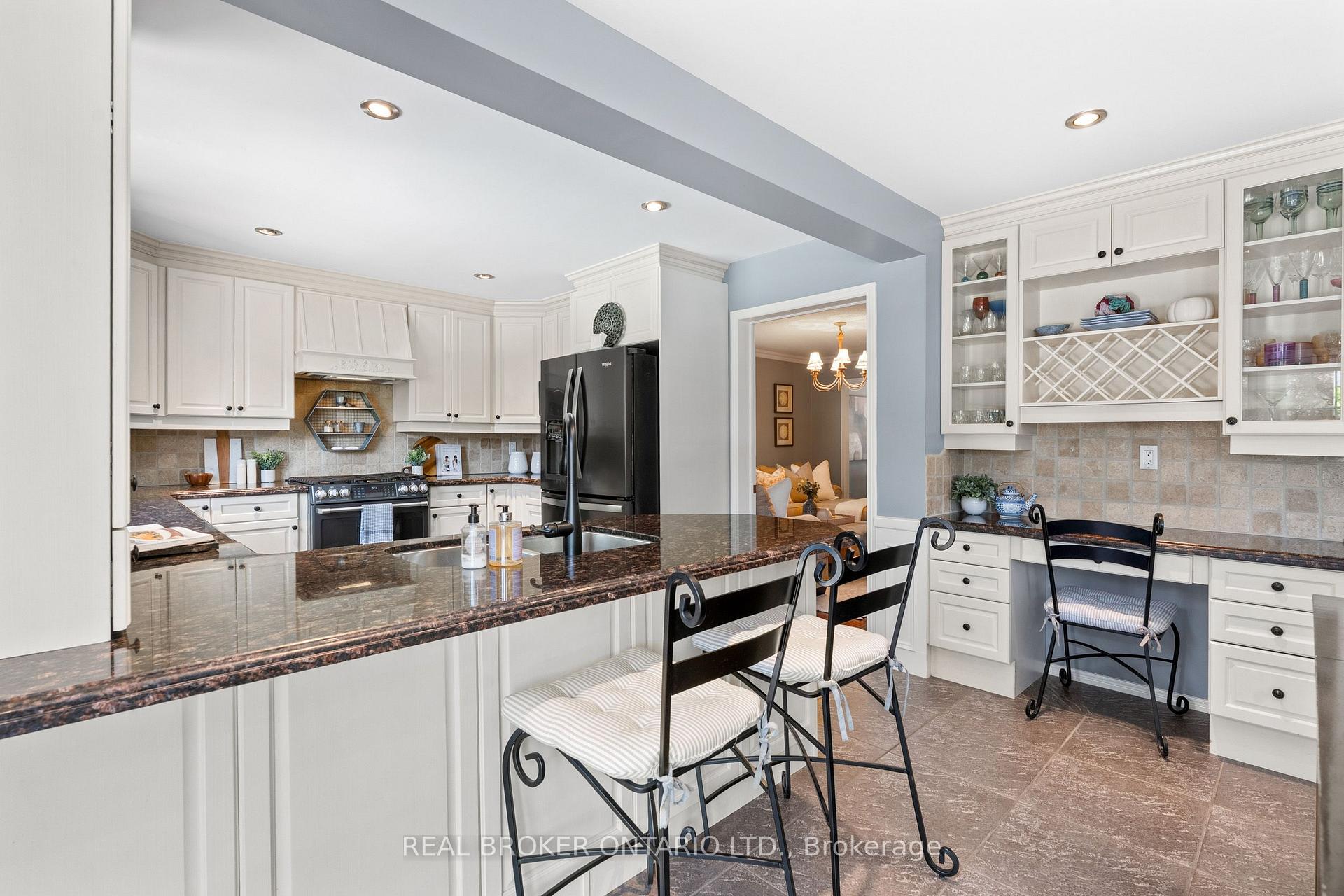 Property photo 50