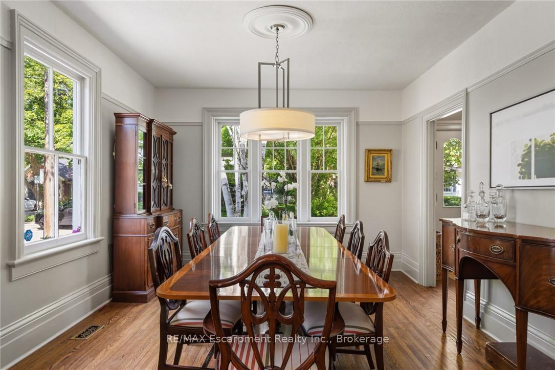 Property photo 44