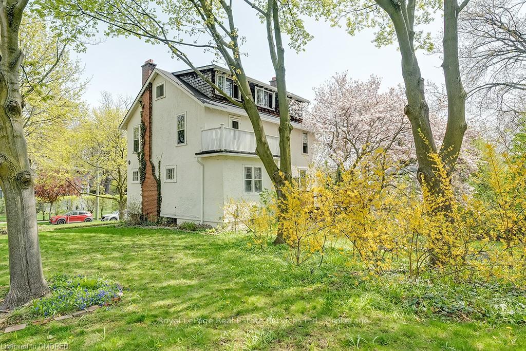 Property photo 32