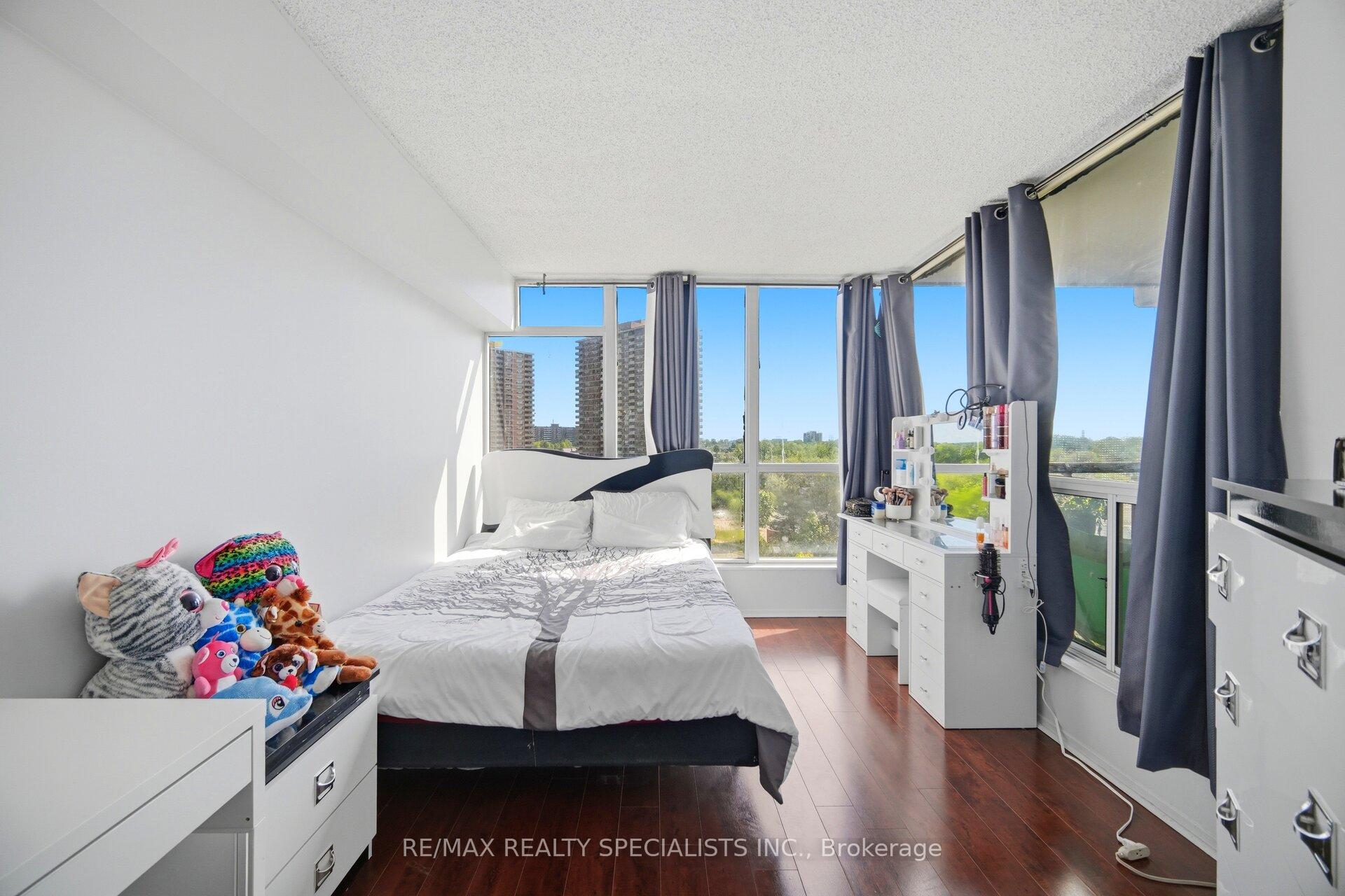 Property photo 25