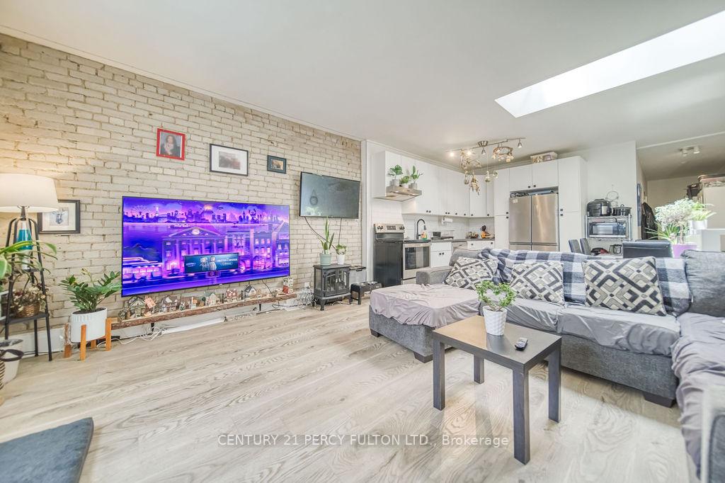 Property photo 35