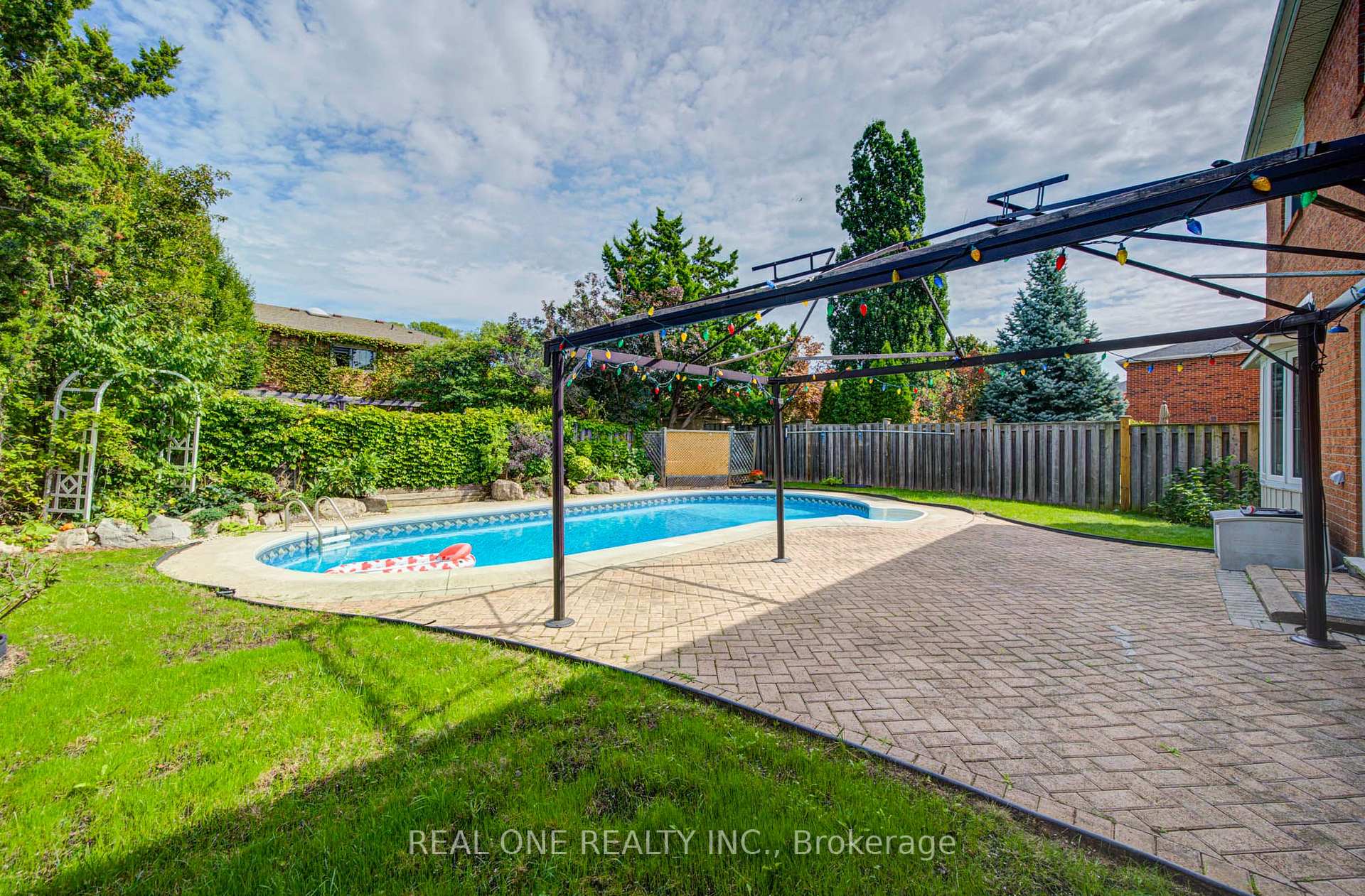 Property photo 46