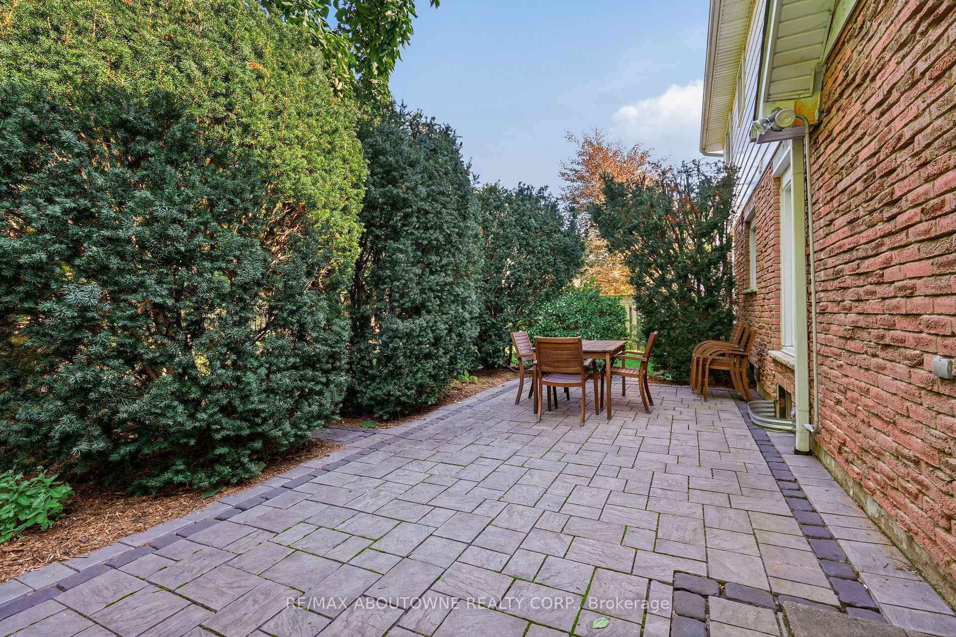 Property photo 32
