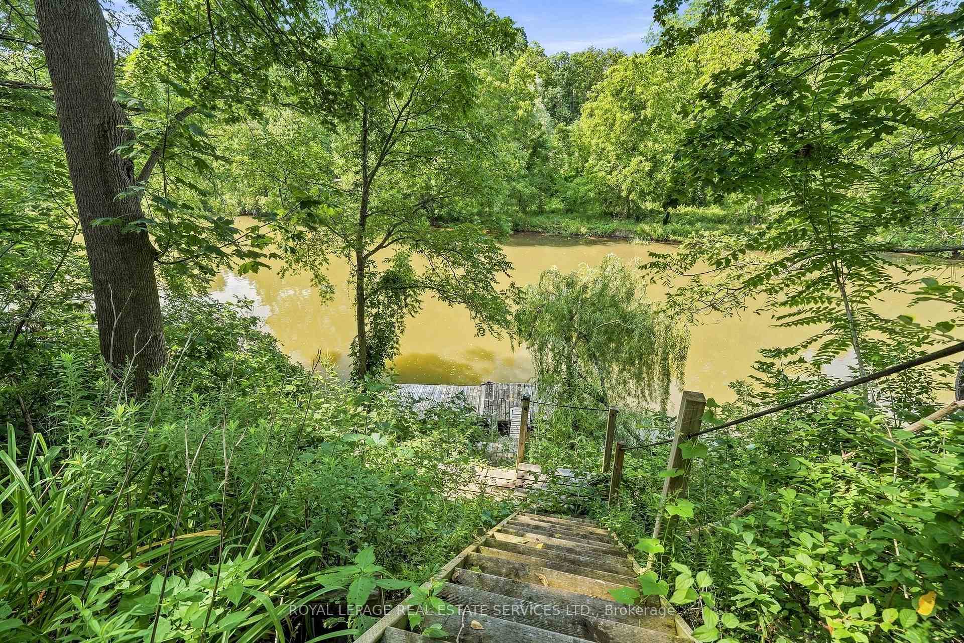Property photo 28