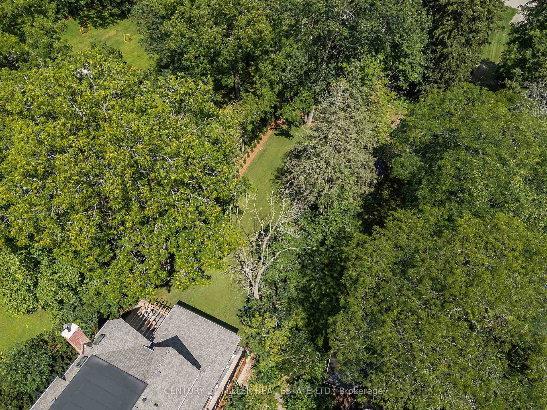 Property photo 35