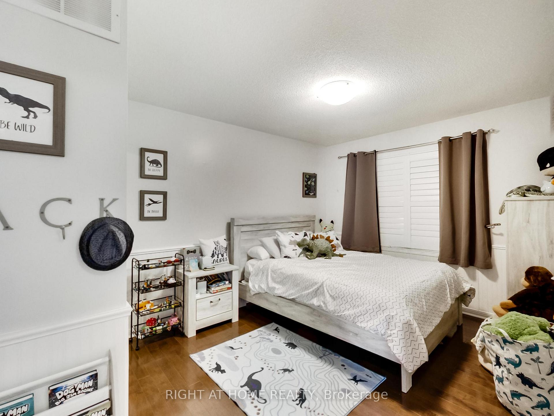 Property photo 32