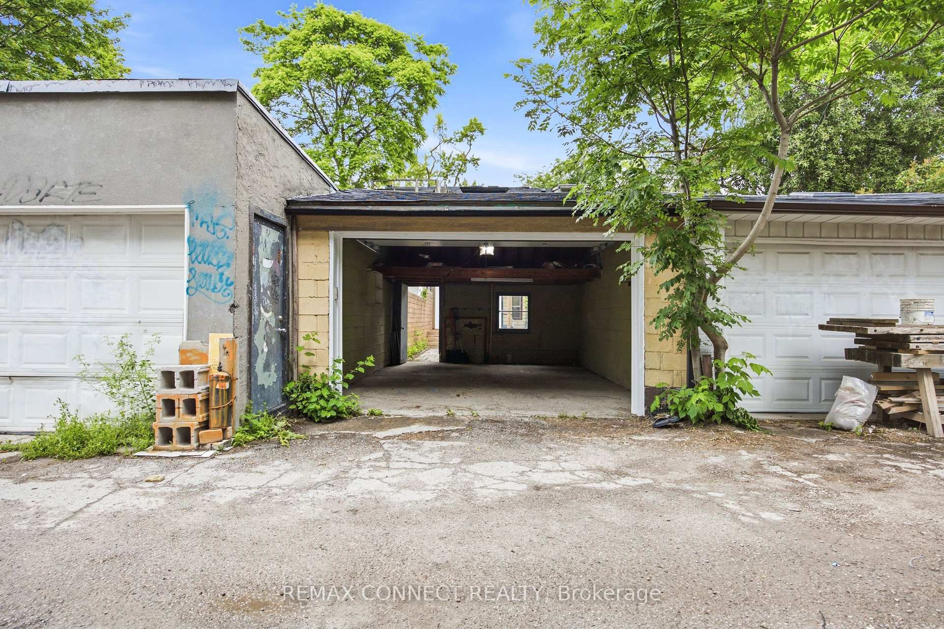 Property photo 48
