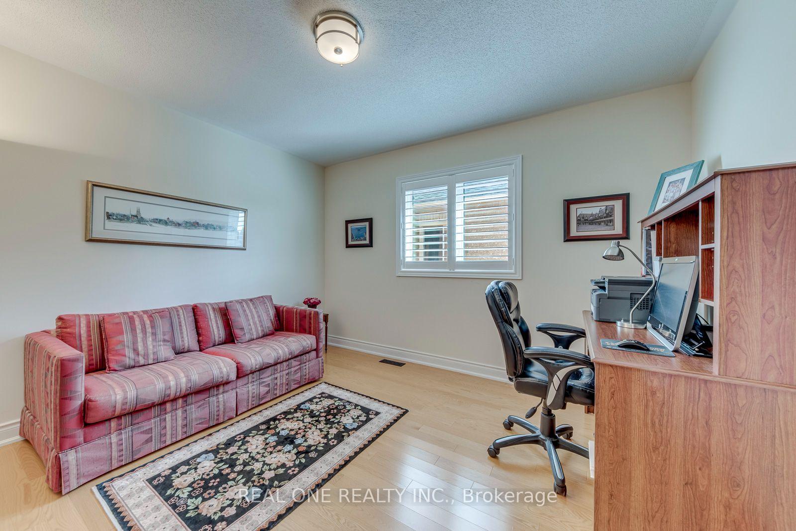 Property photo 38