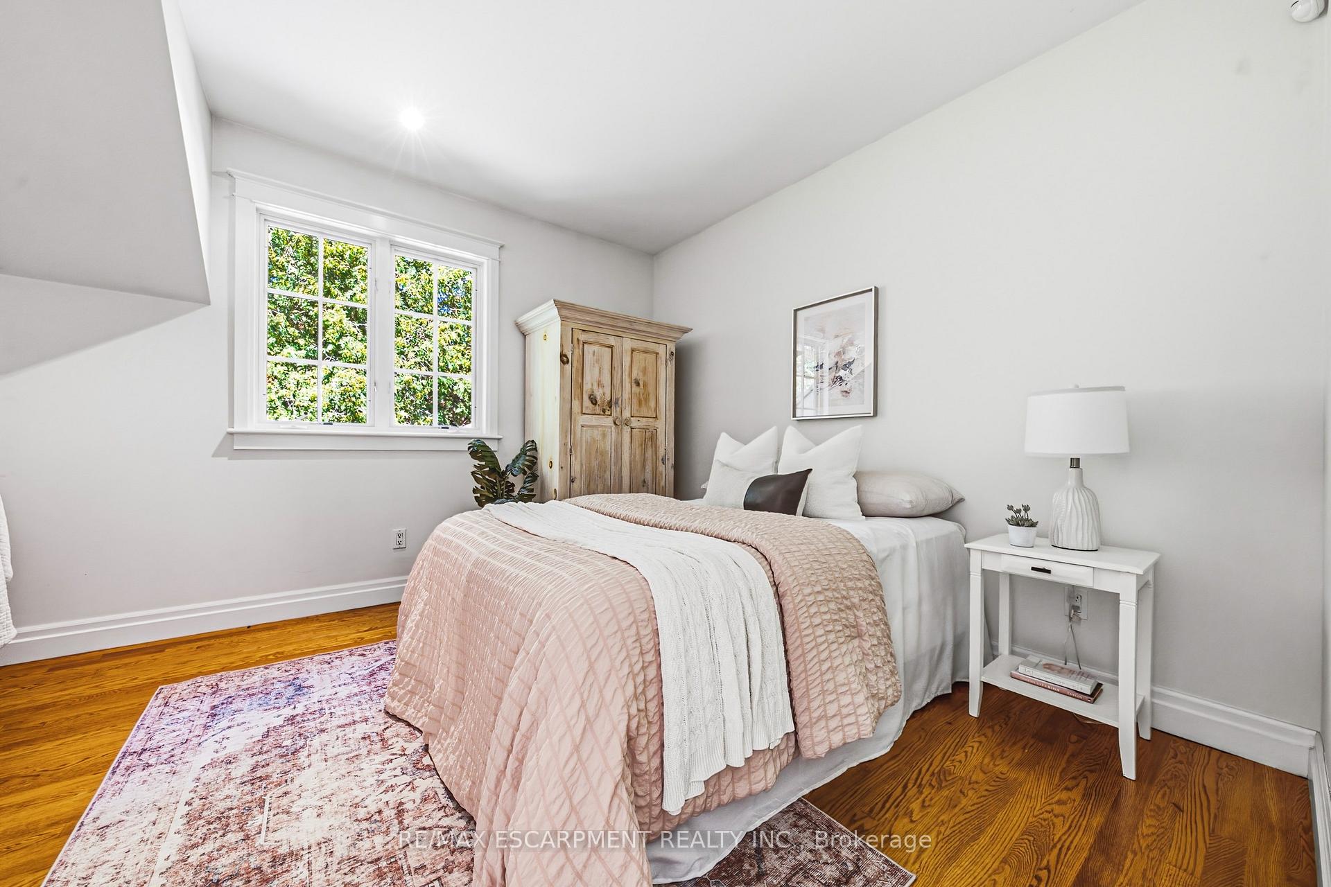 Property photo 34