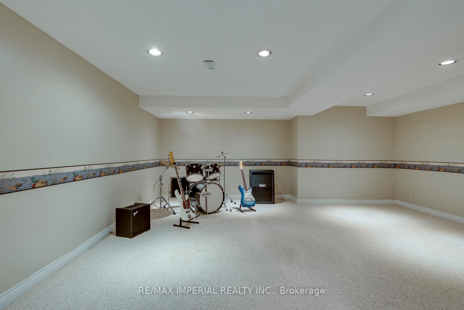 Property photo 46