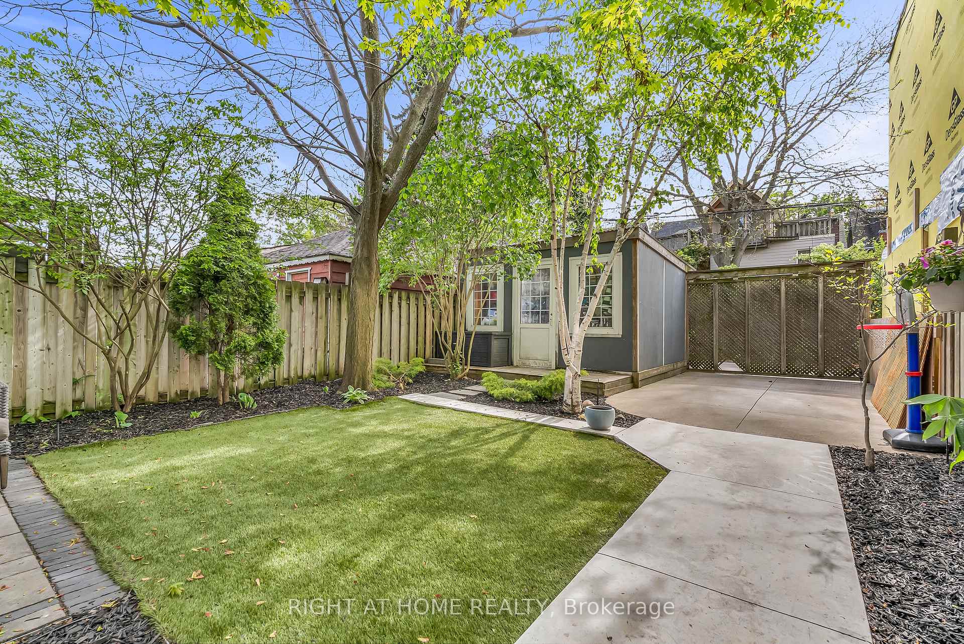 Property photo 23