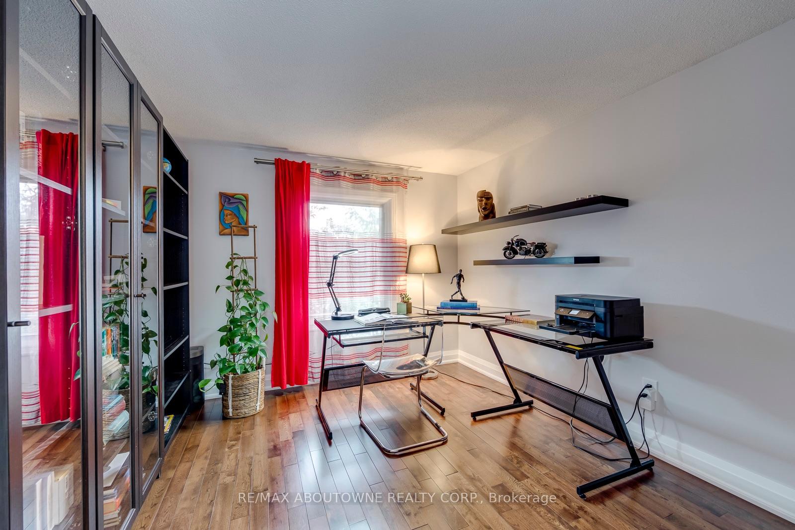 Property photo 31