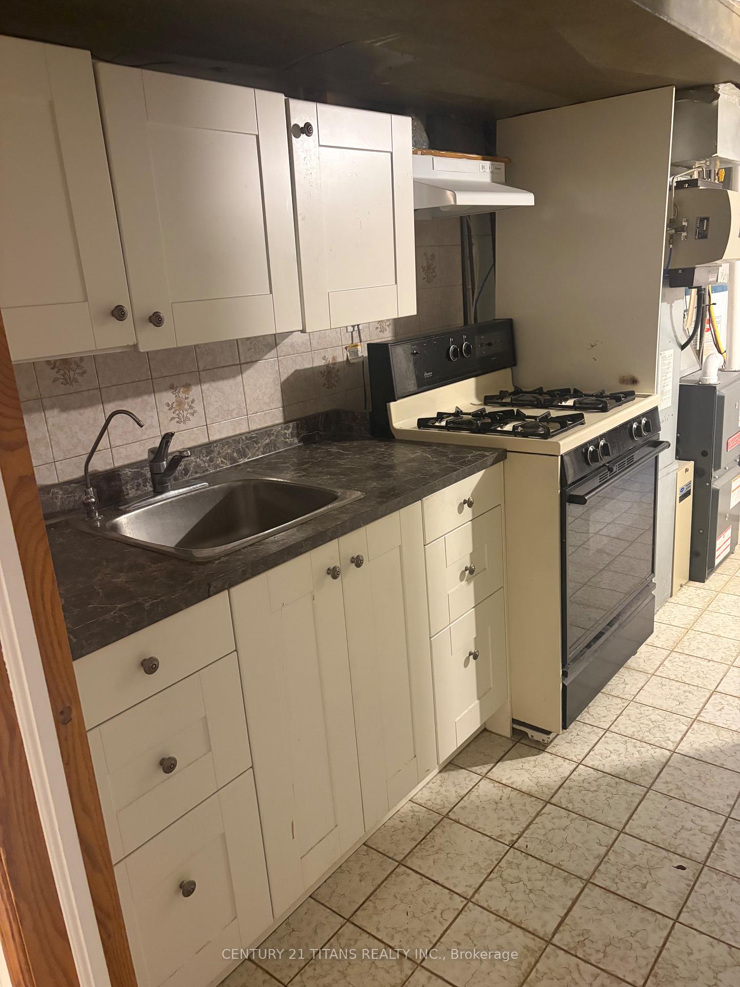 Property photo 33