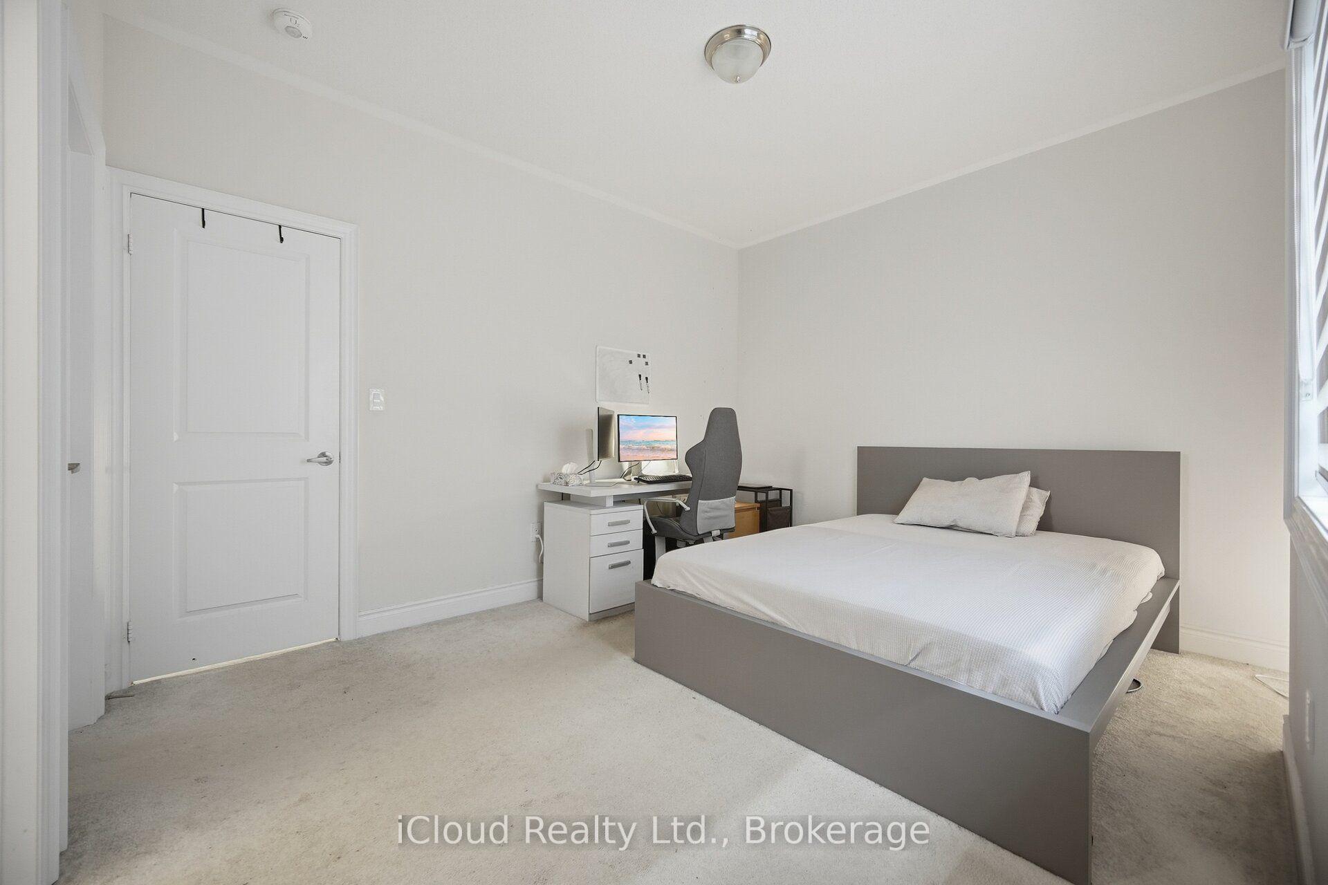 Property photo 35