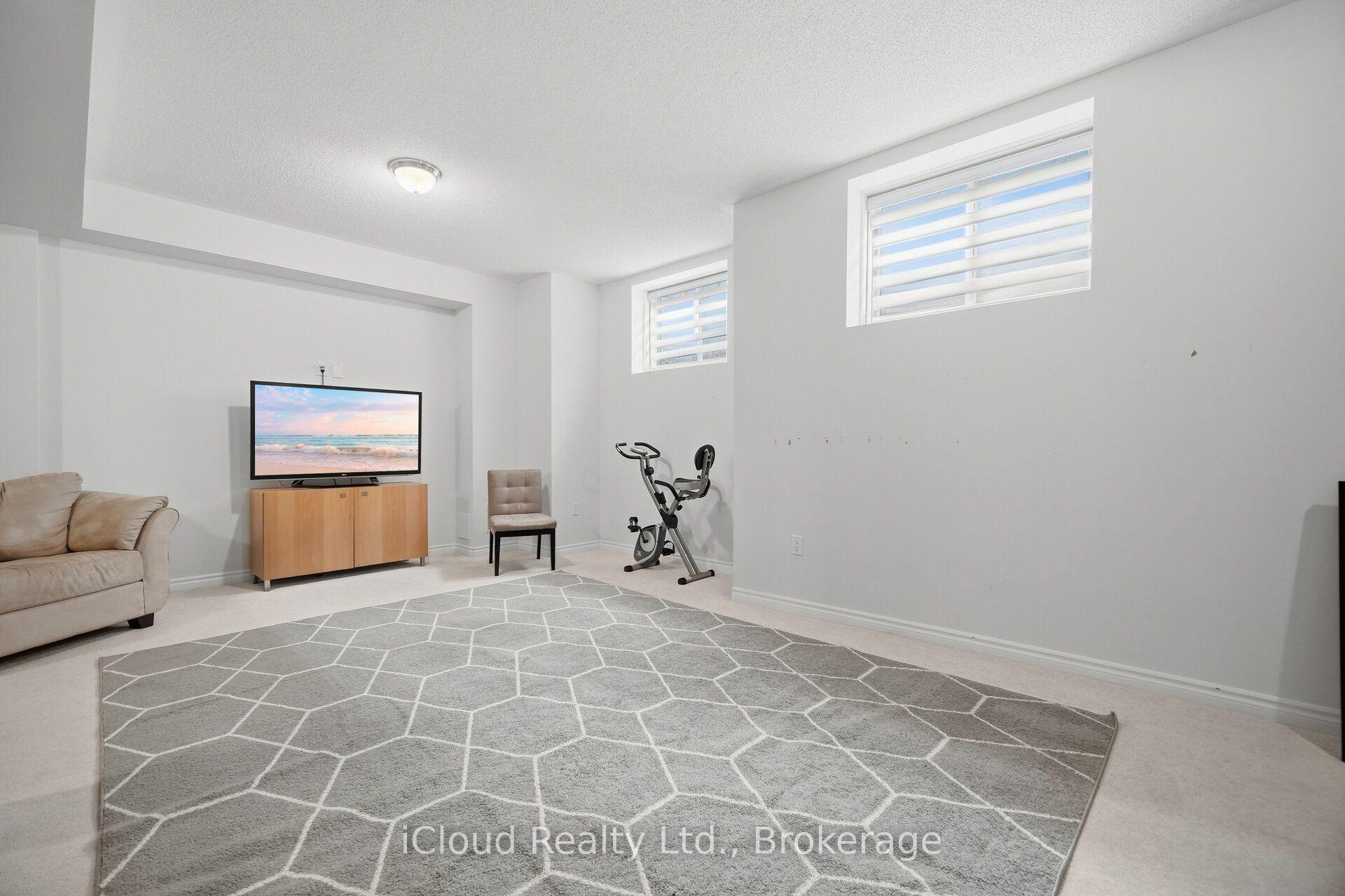 Property photo 44