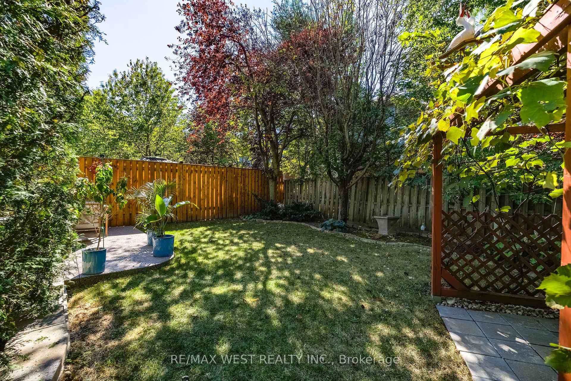 Property photo 40