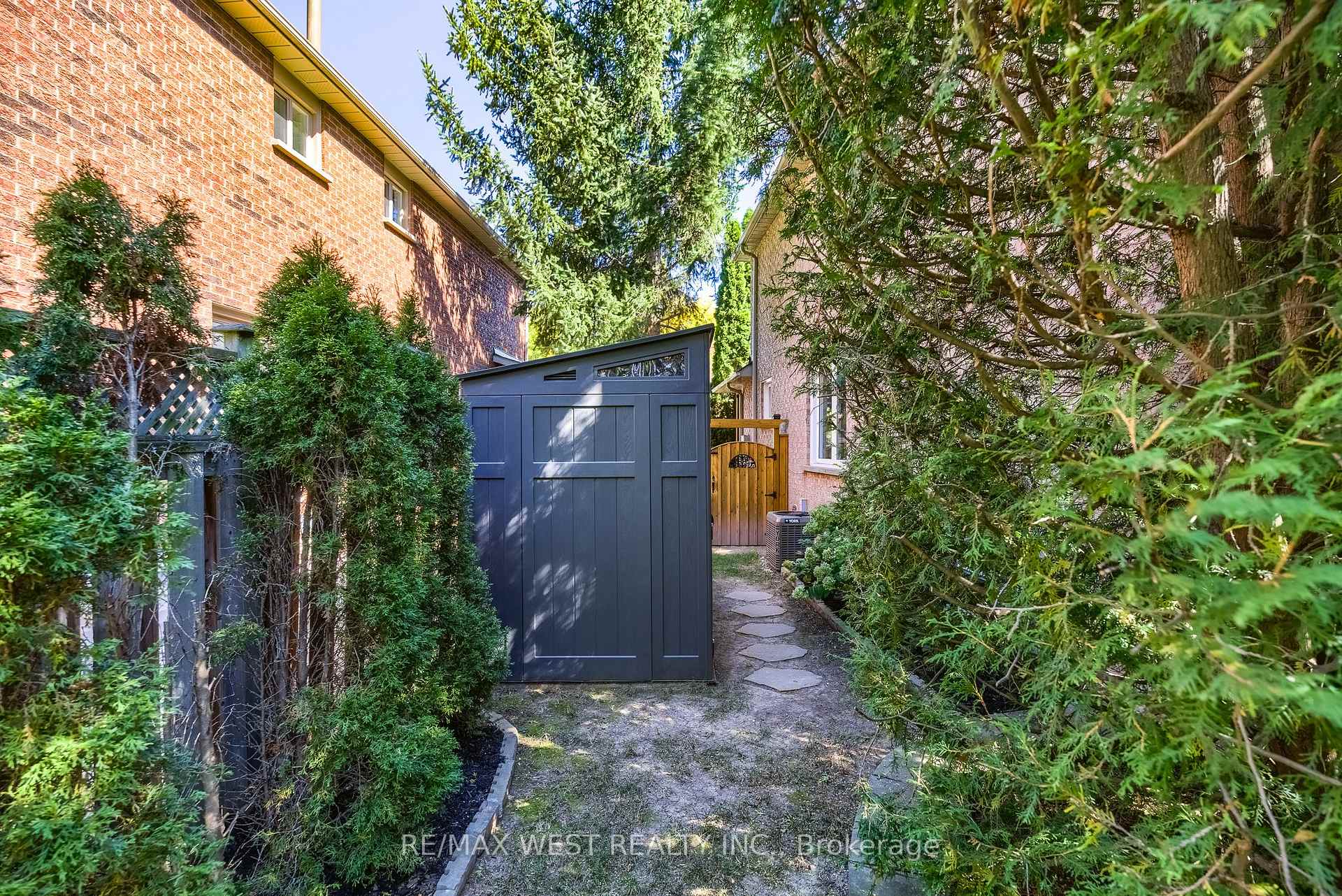 Property photo 42