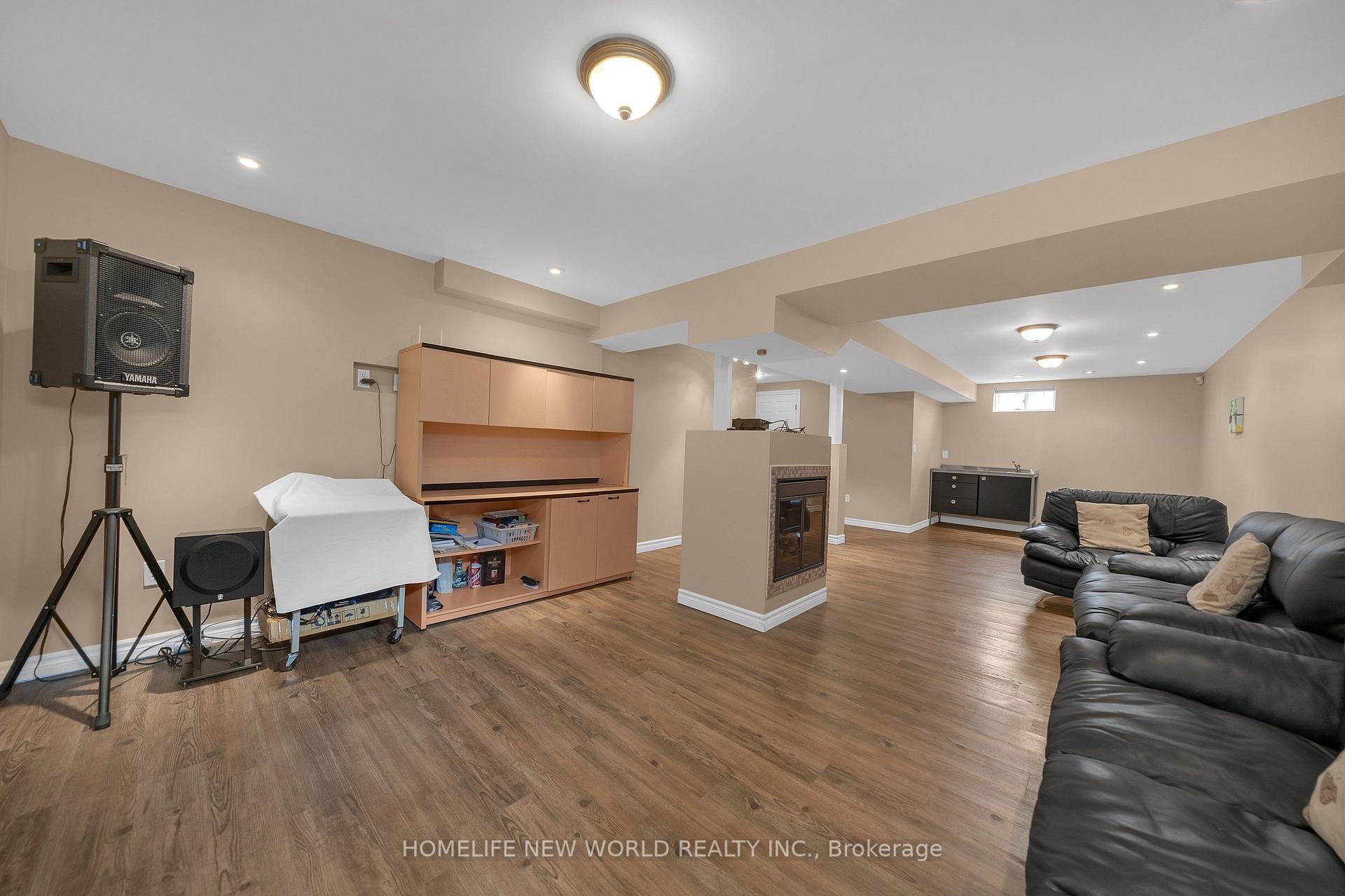 Property photo 38
