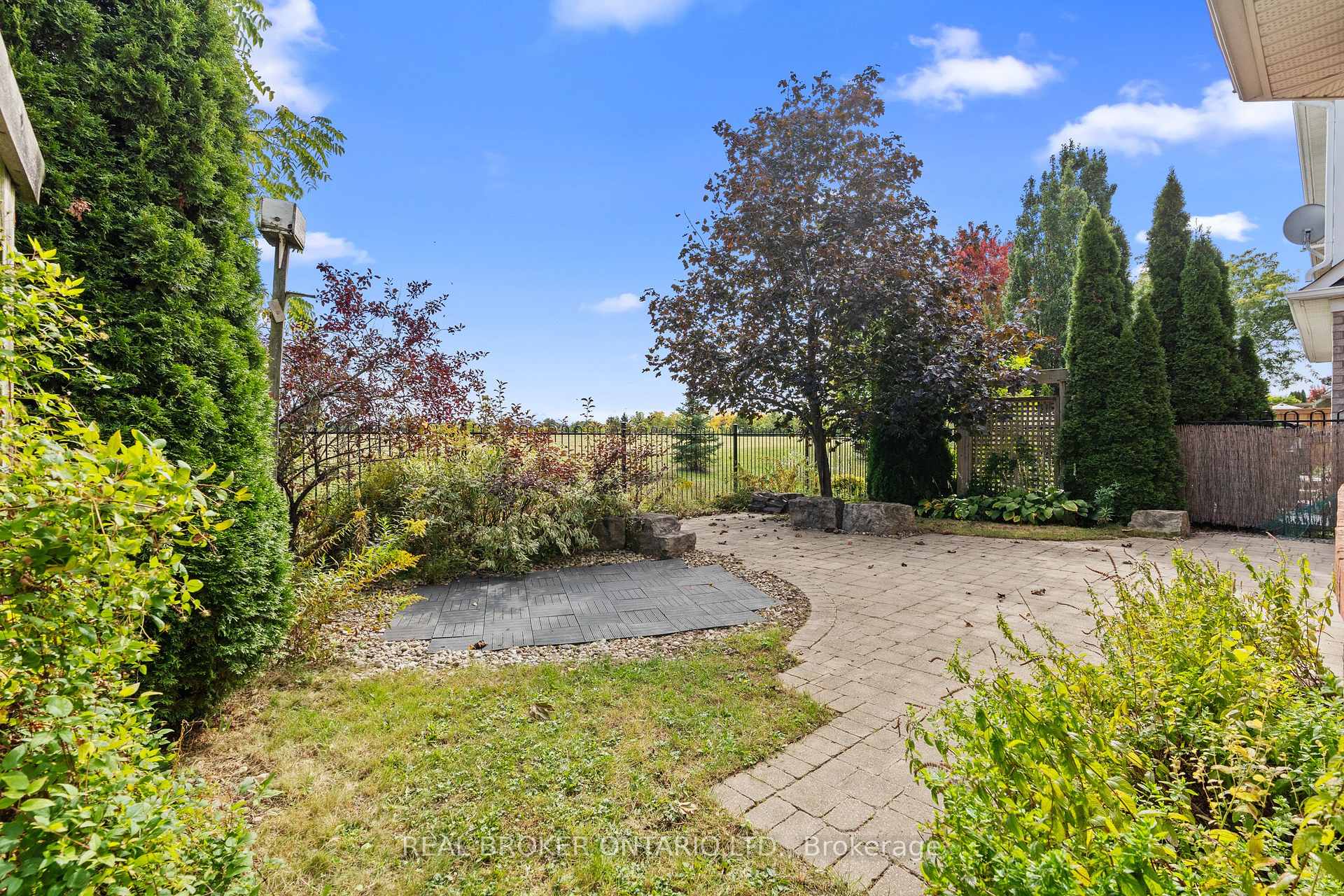 Property photo 38