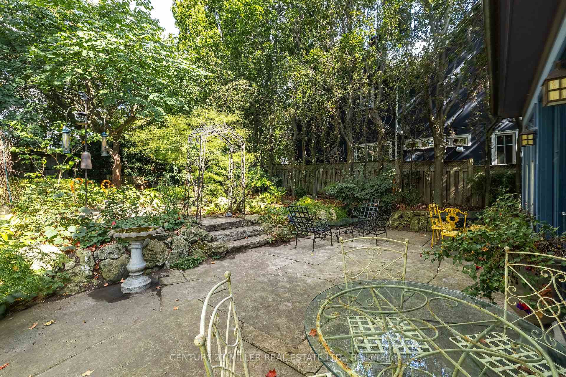 Property photo 31