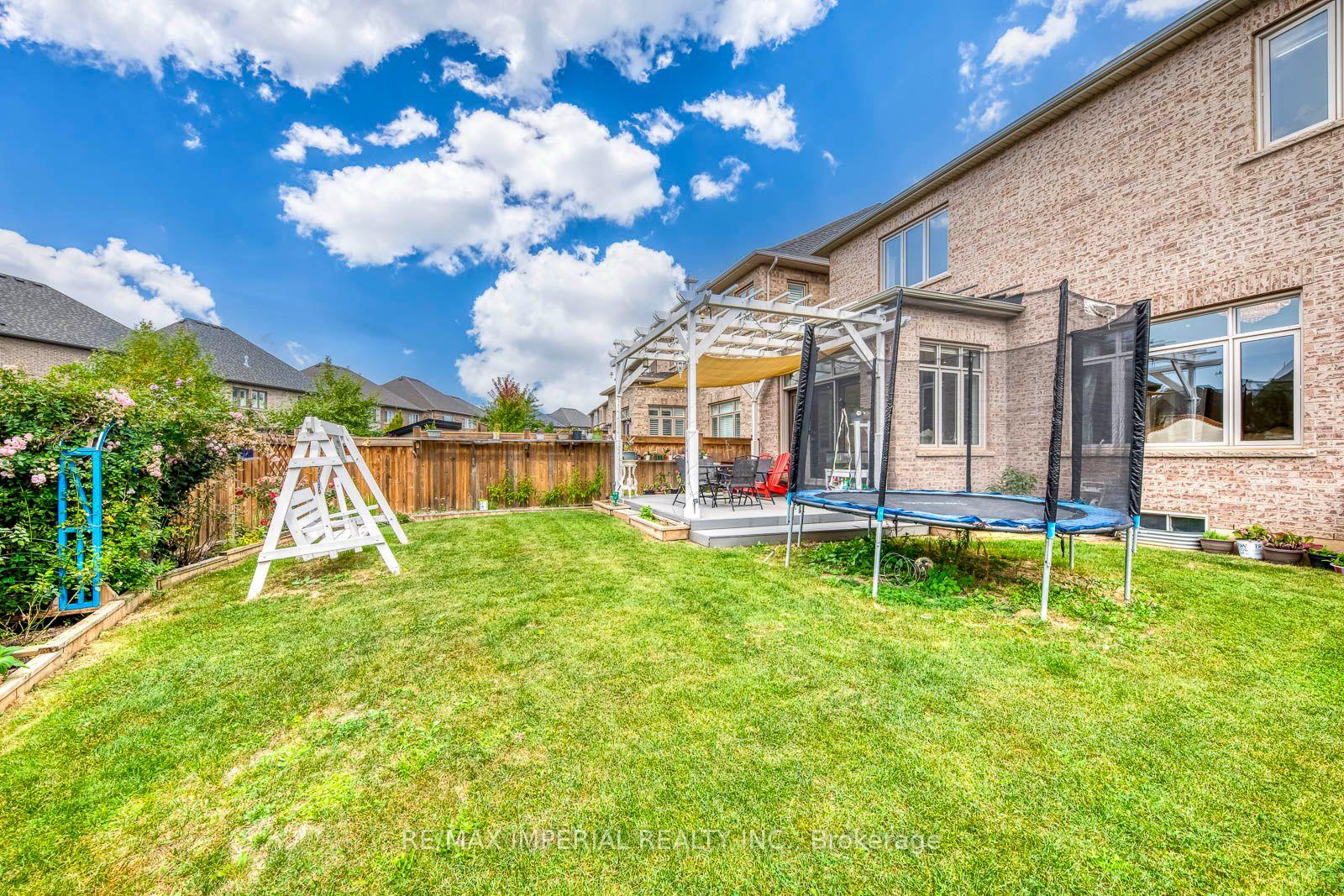 Property photo 35