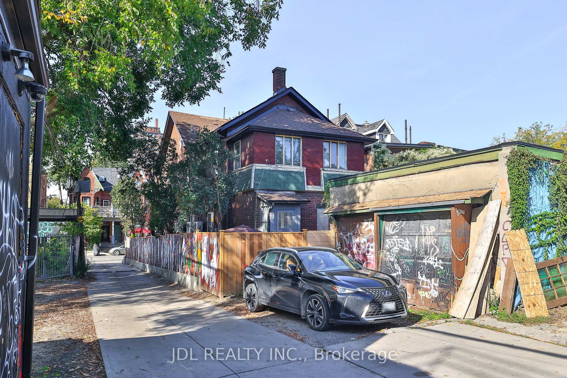 Property photo 9