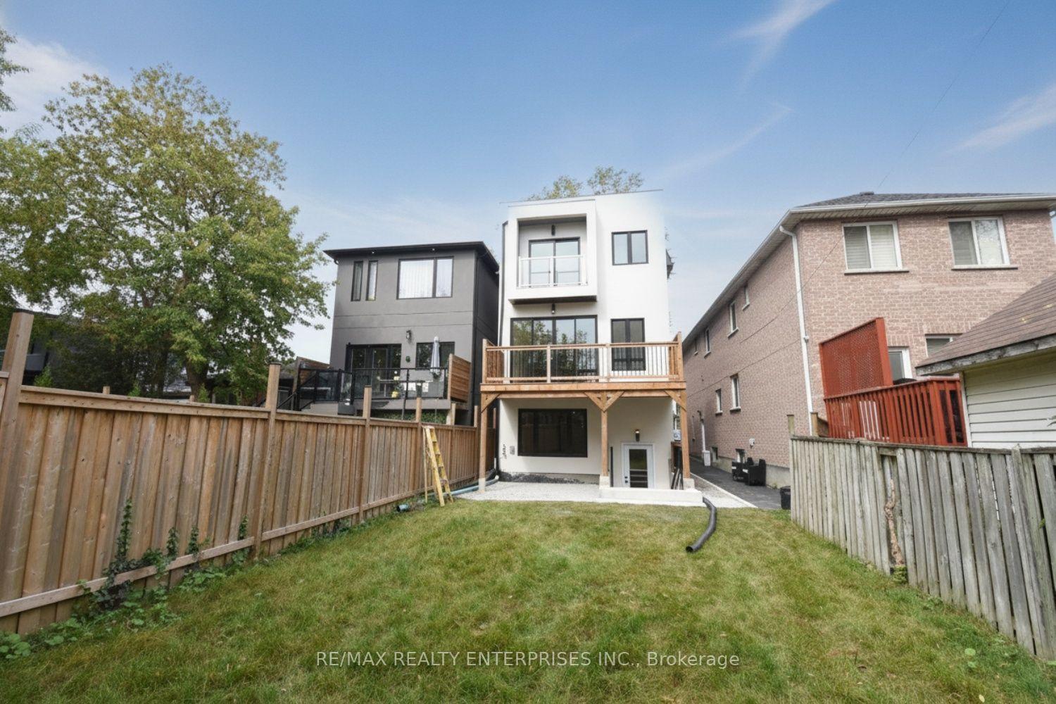 Property photo 33