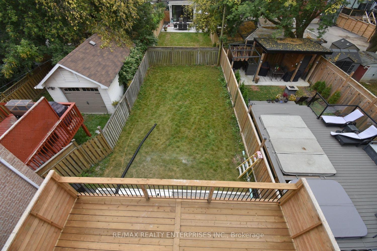 Property photo 35