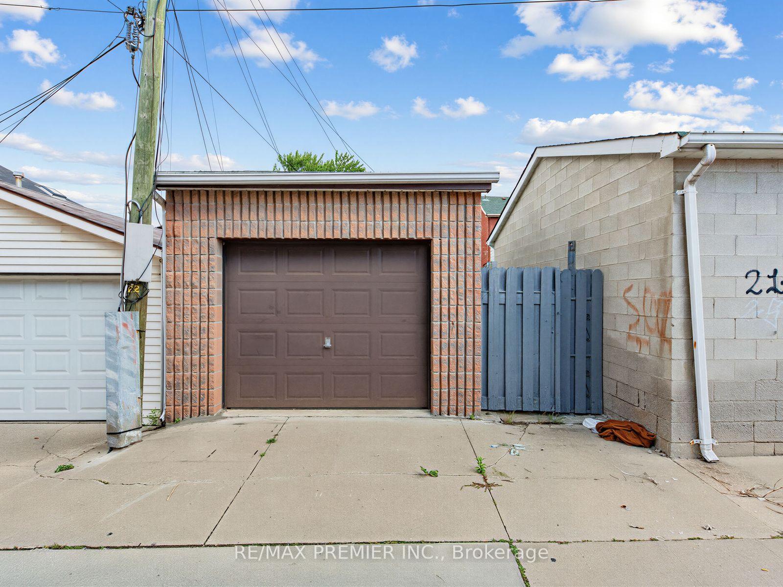 Property photo 28