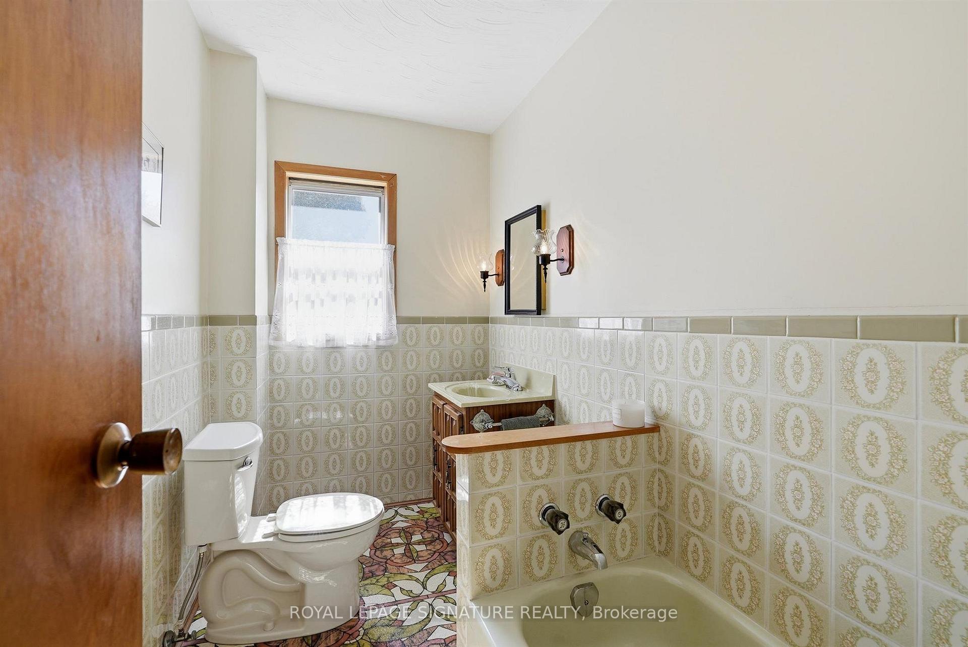 Property photo 33