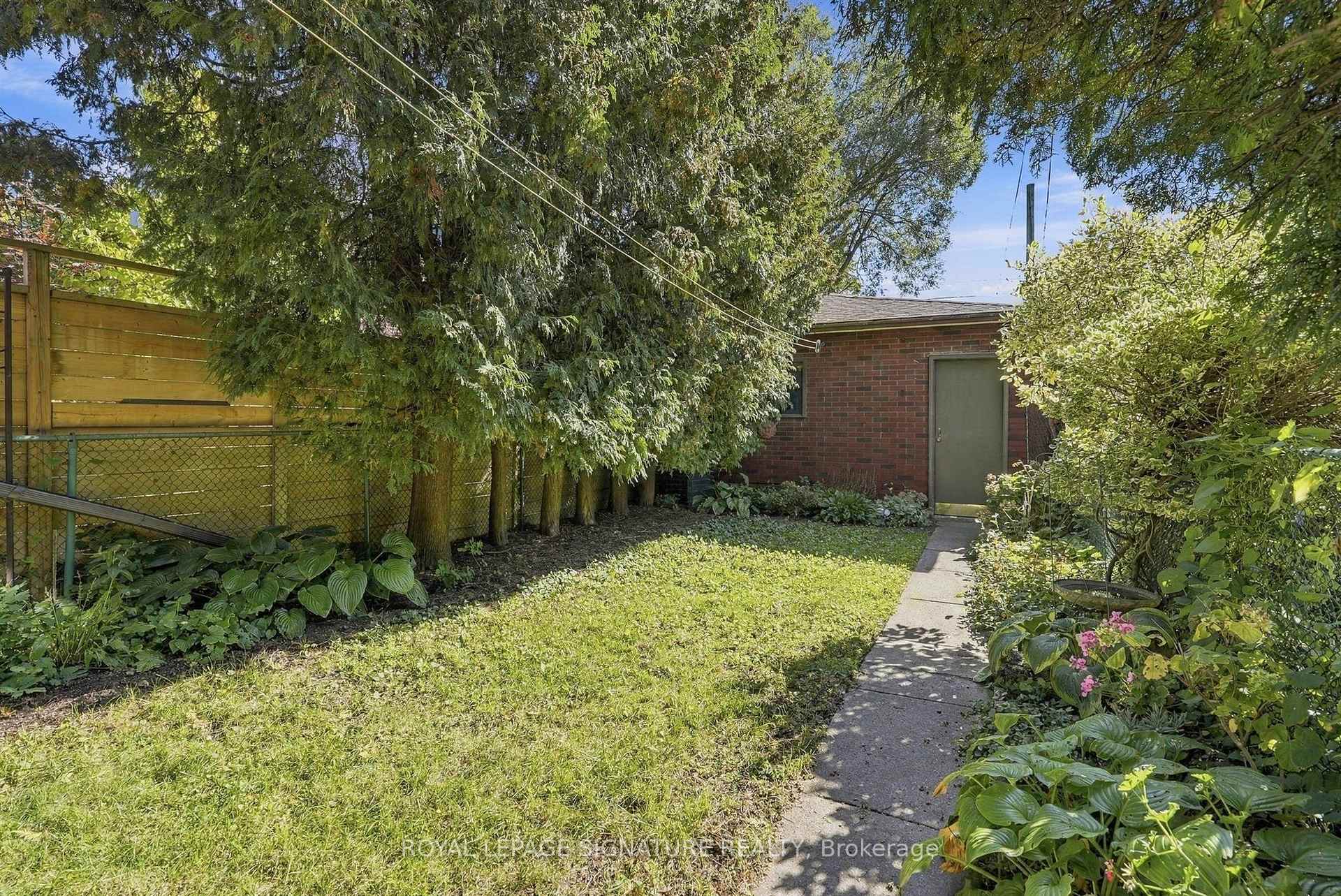 Property photo 41