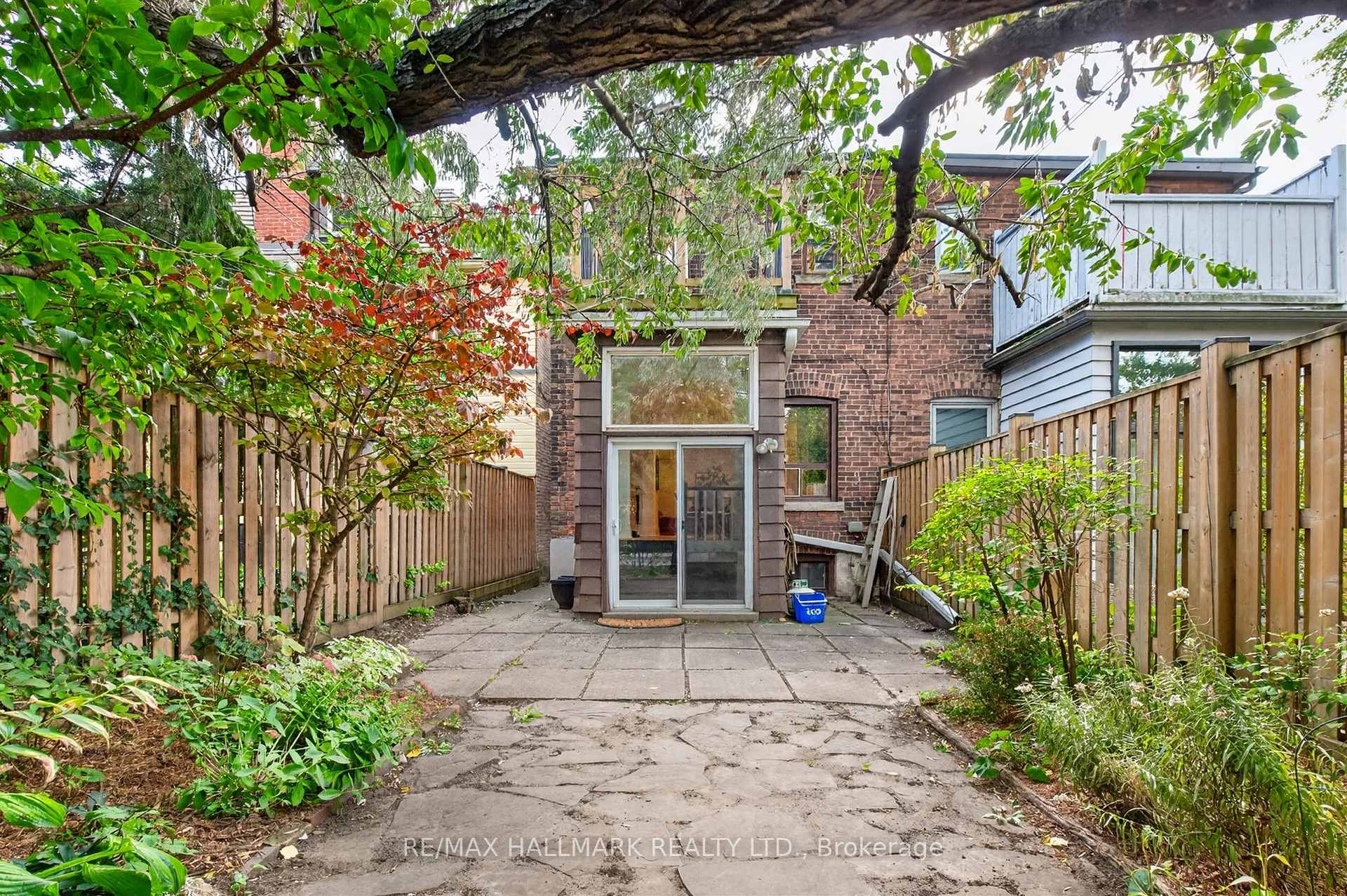 Property photo 28