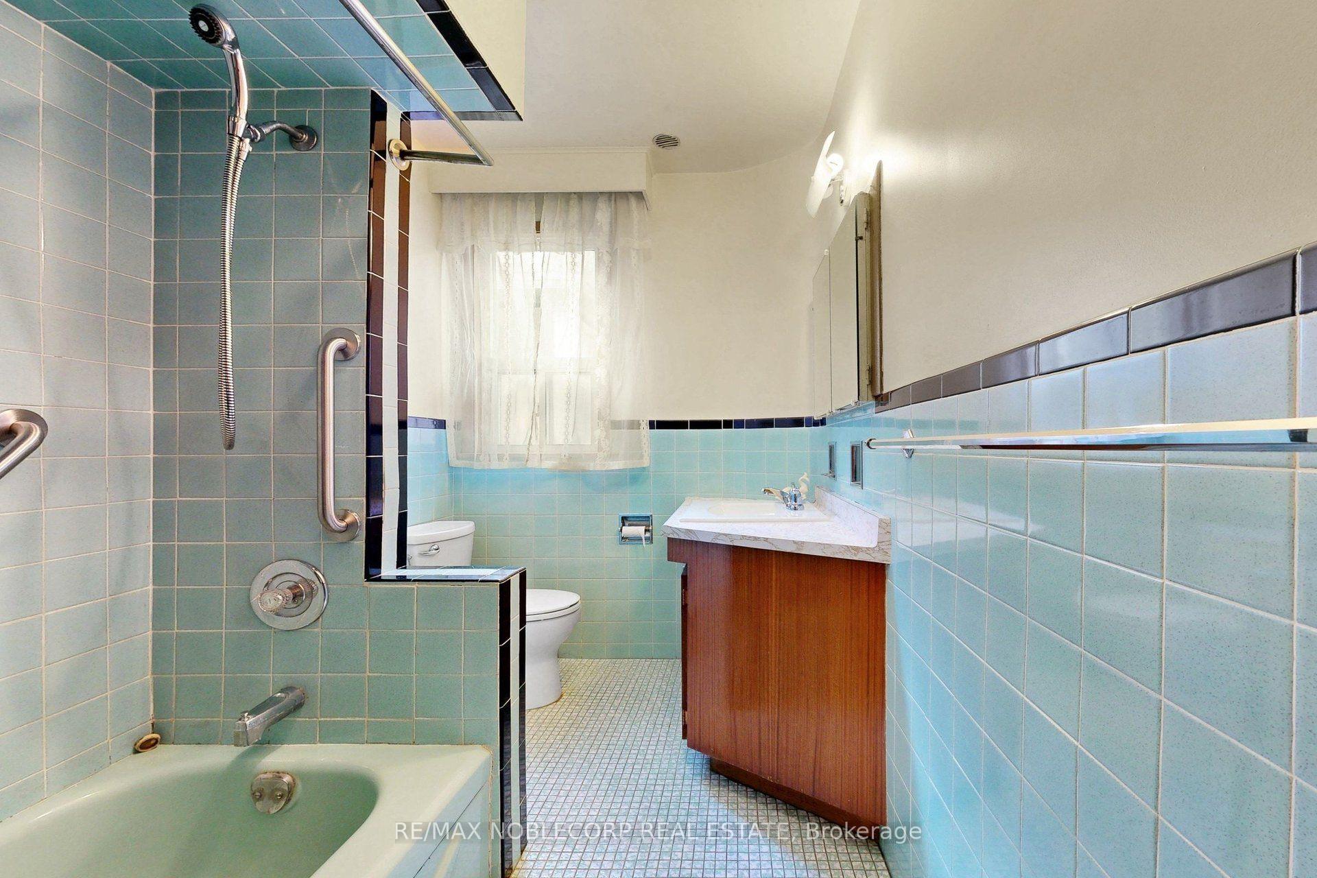 Property photo 28