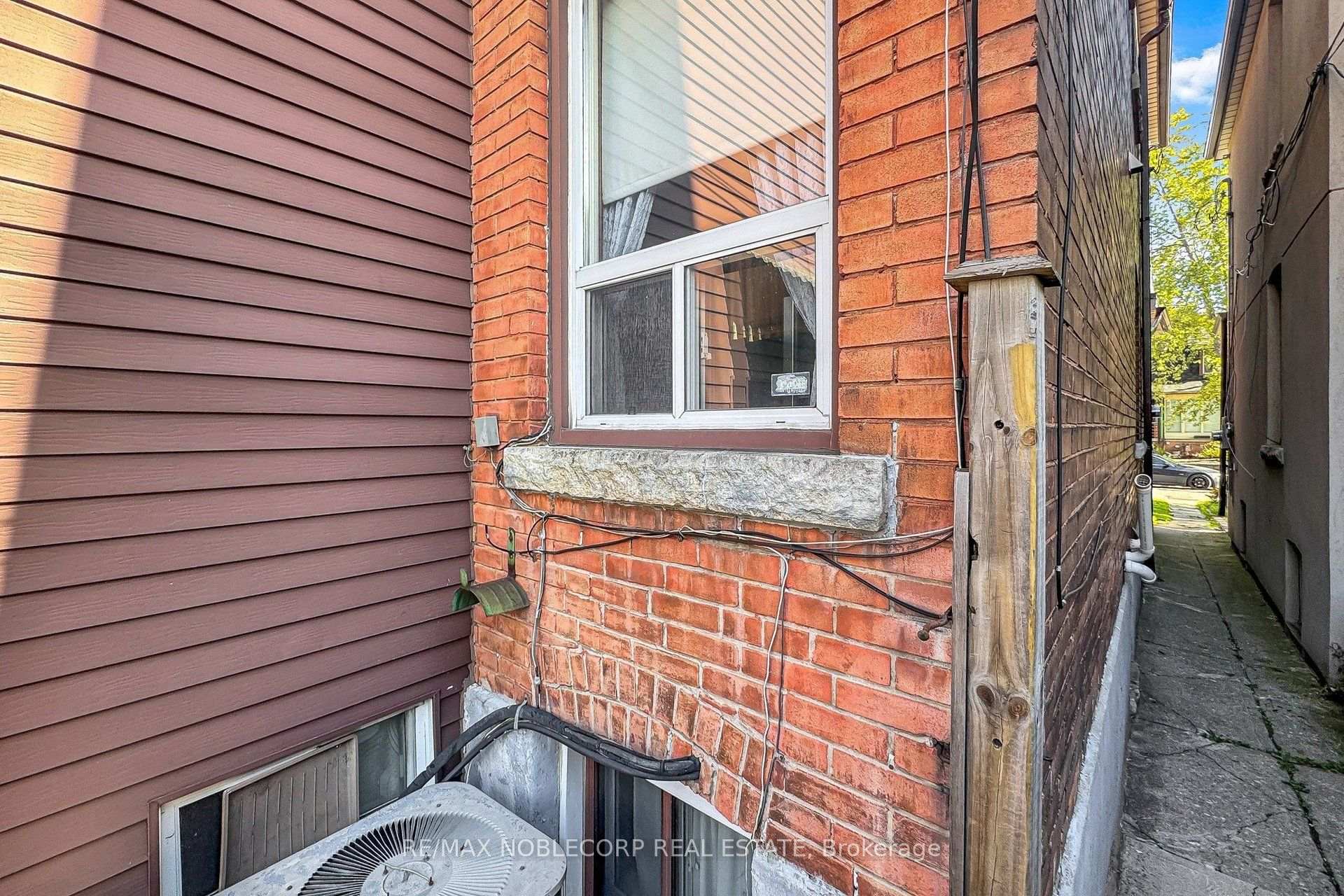 Property photo 44