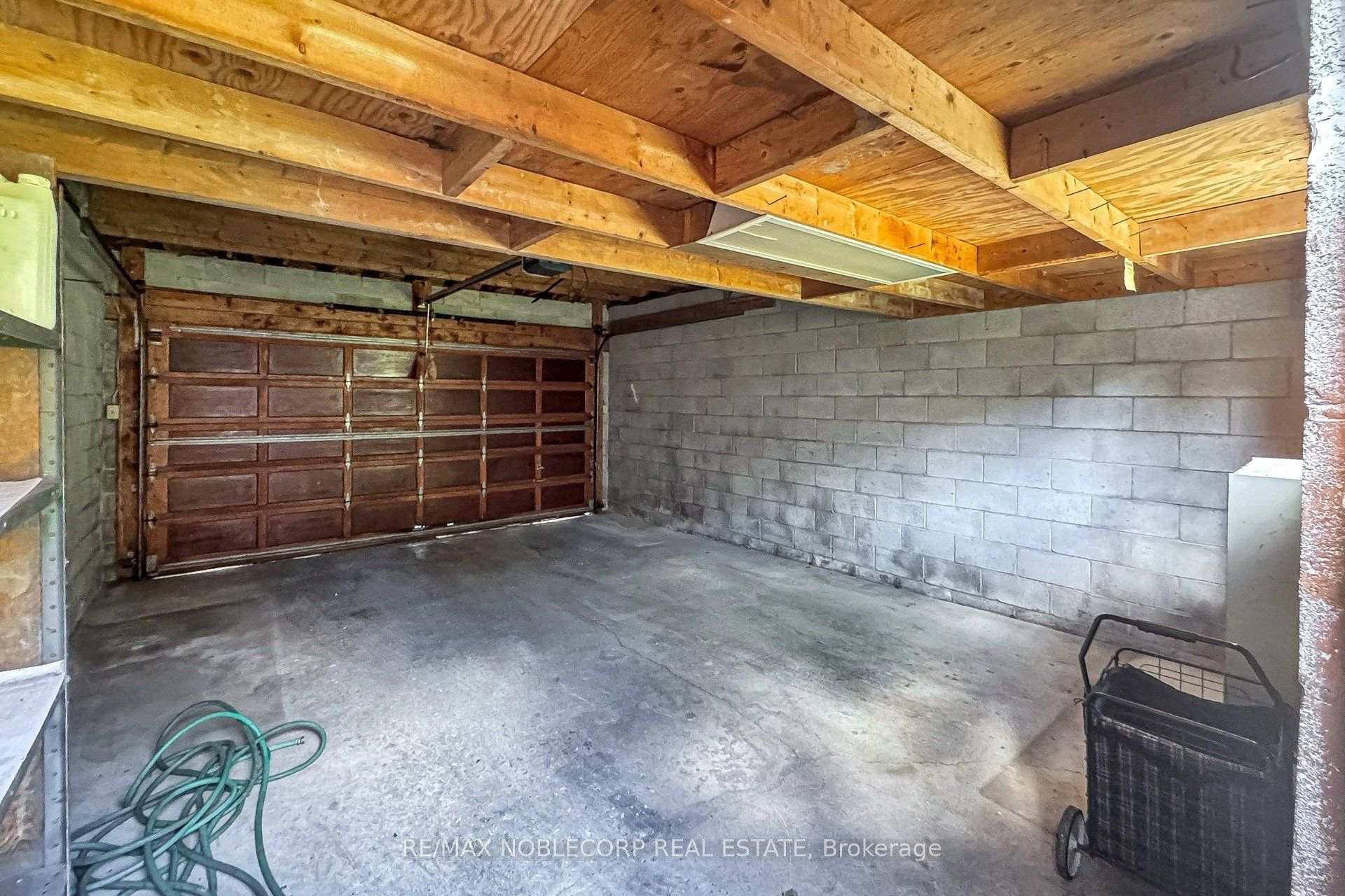 Property photo 50