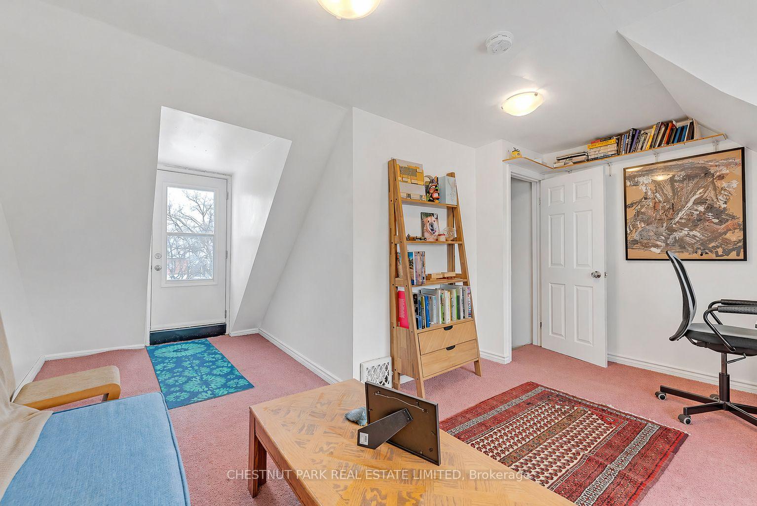 Property photo 32