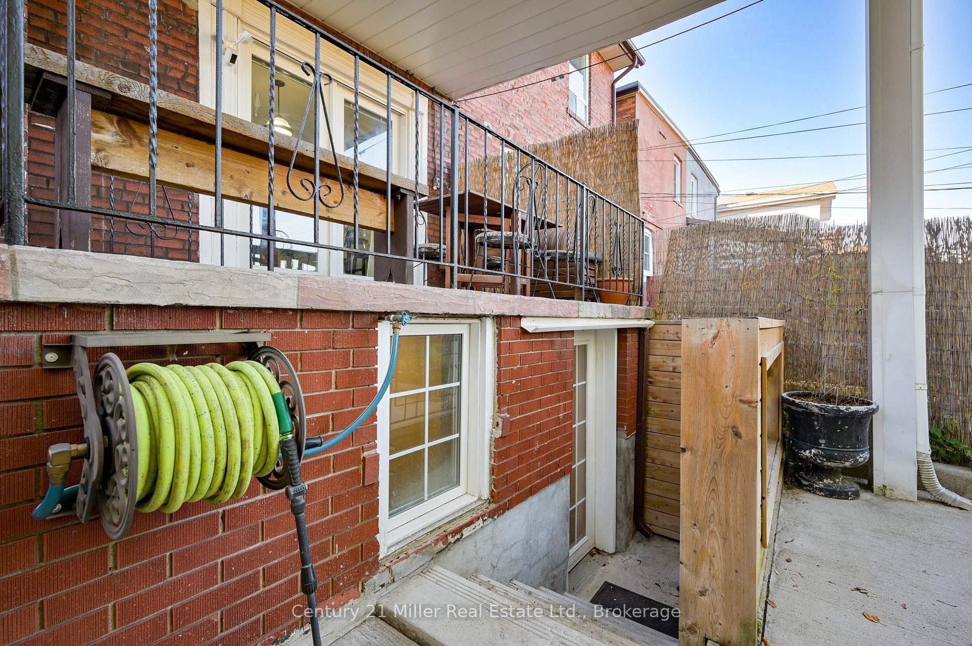 Property photo 28