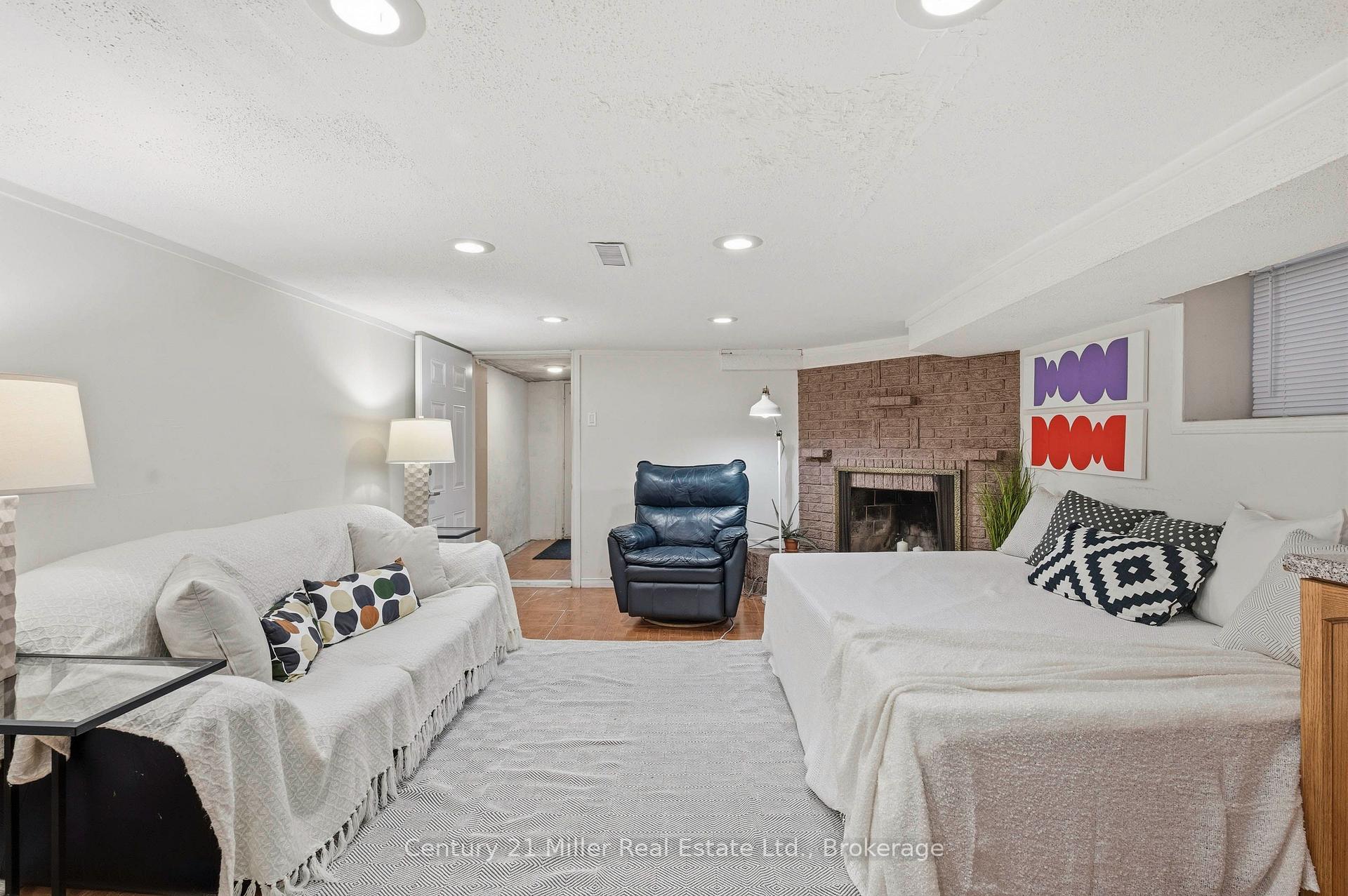 Property photo 33