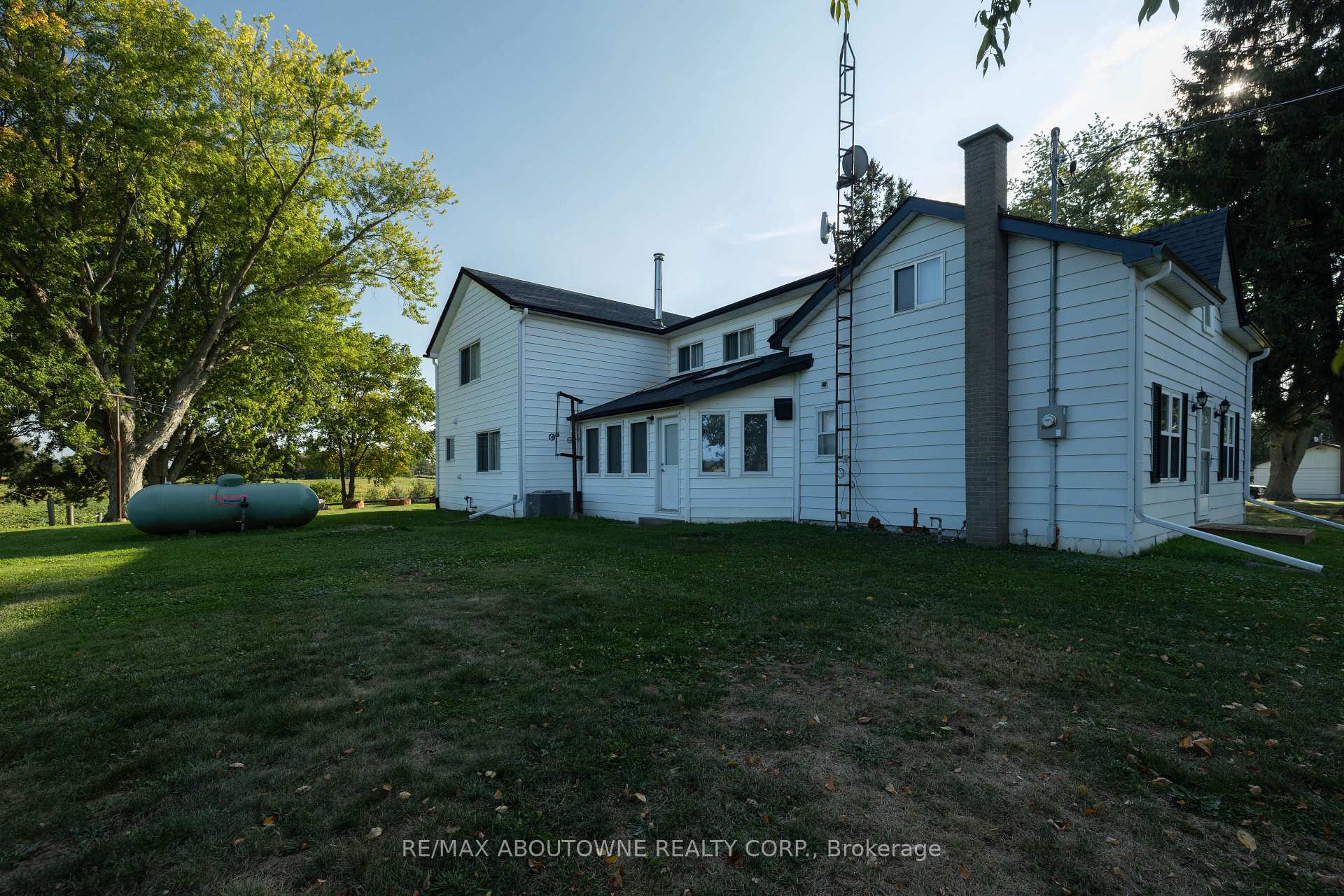 Property photo 47