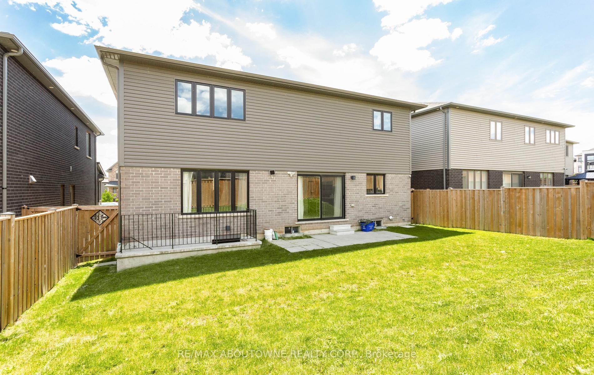 Property photo 38