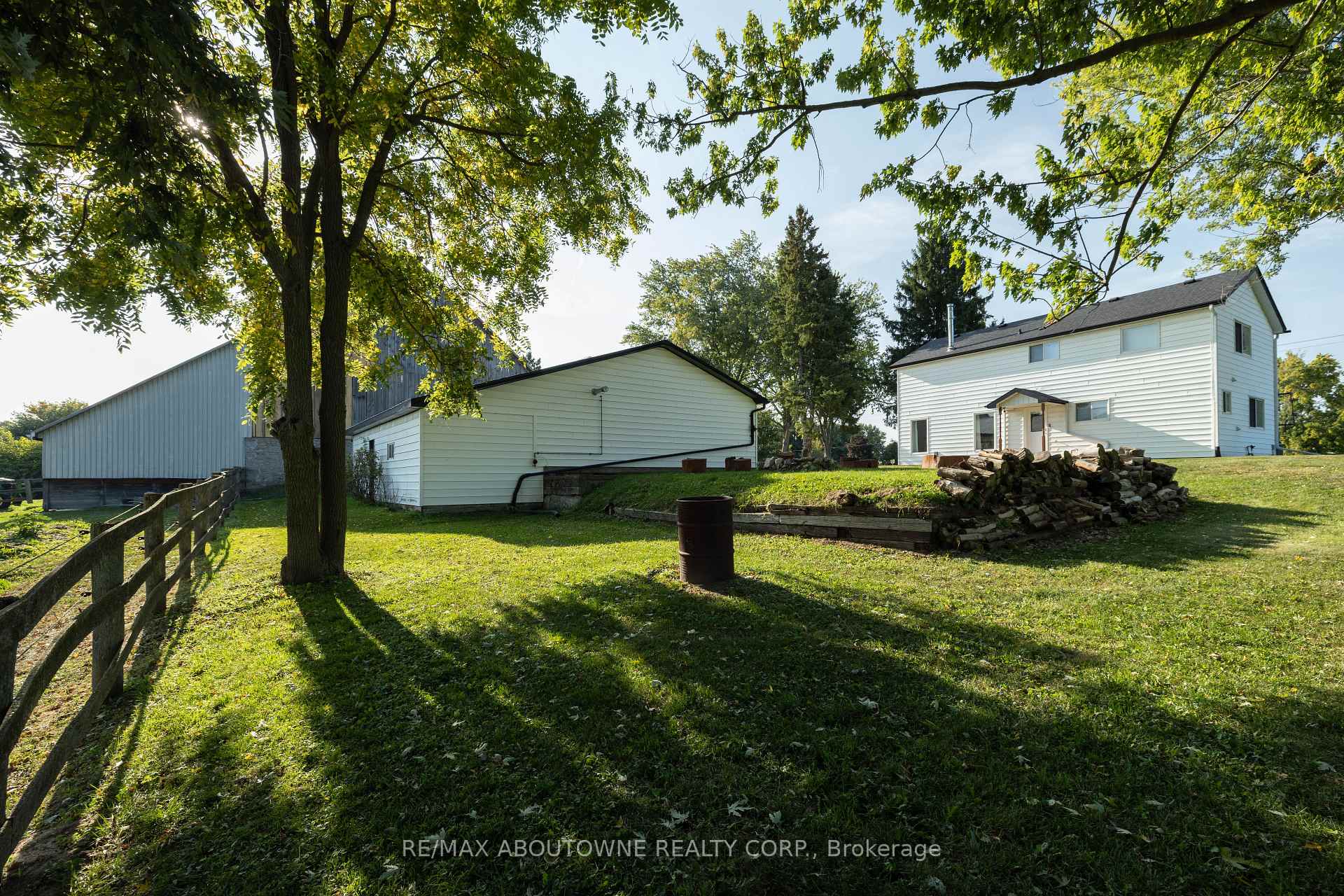 Property photo 45