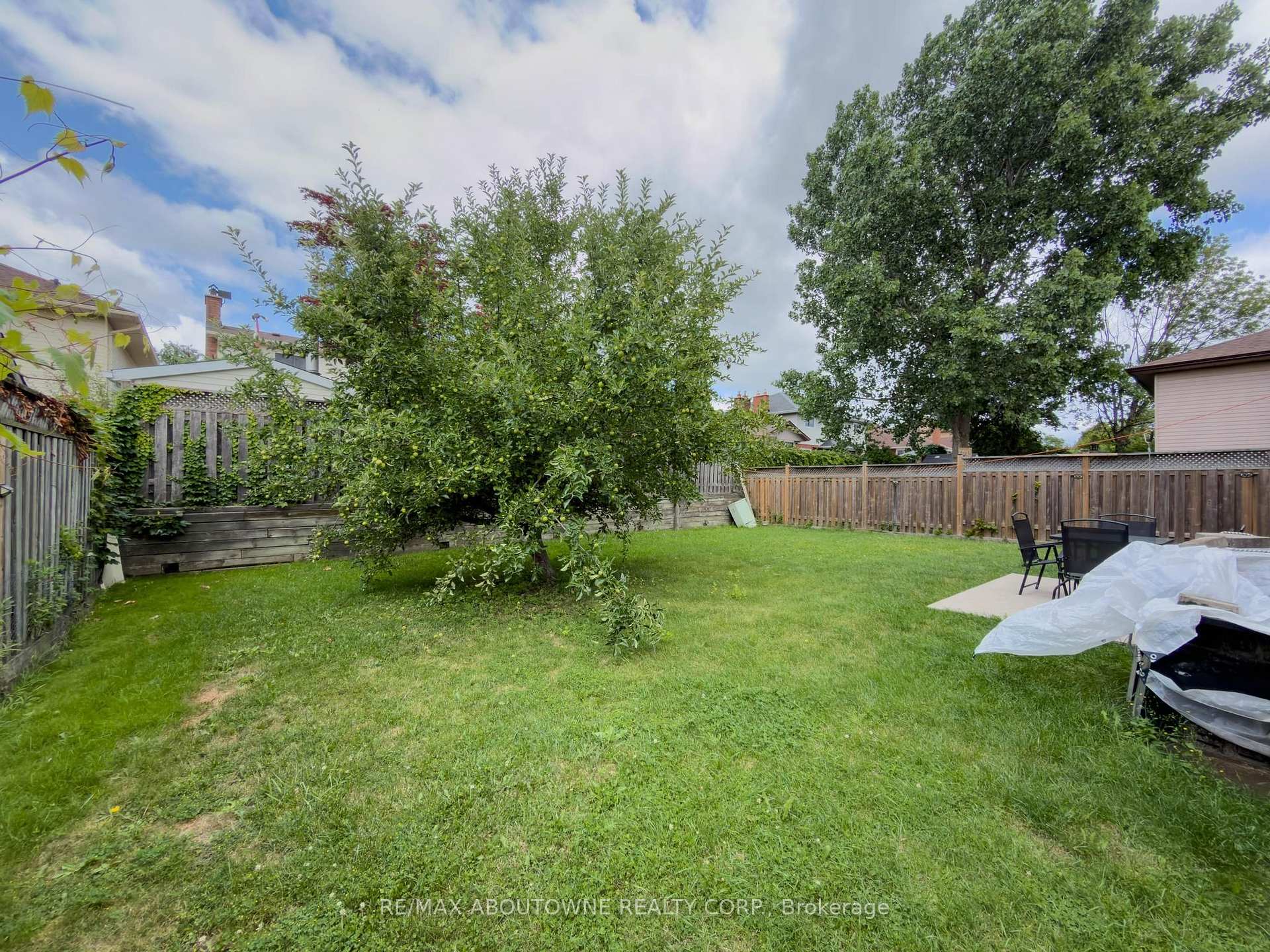 Property photo 31