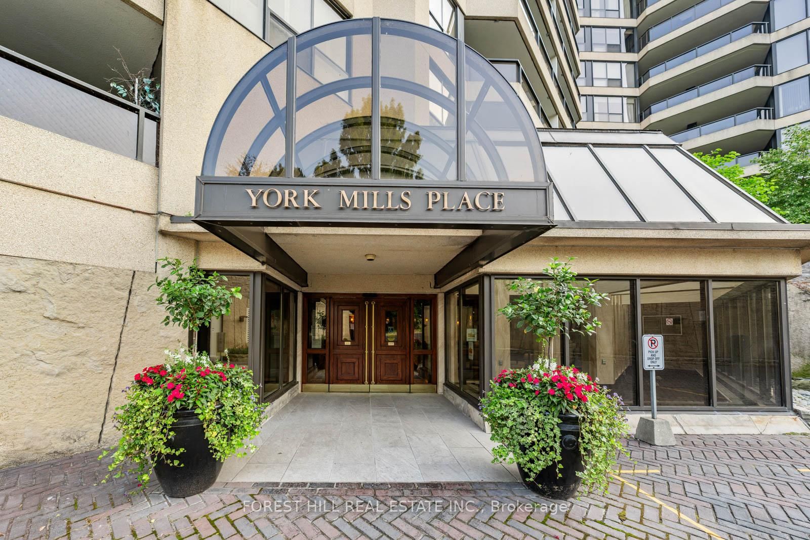3900 Yonge Street