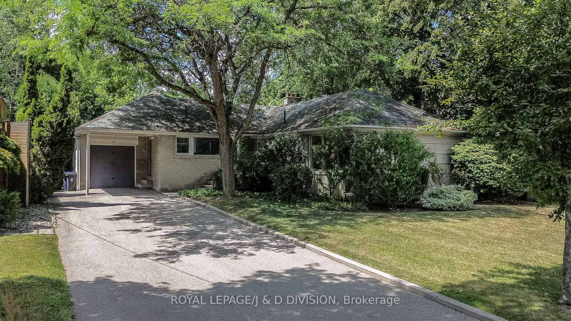 10 Campbell Crescent