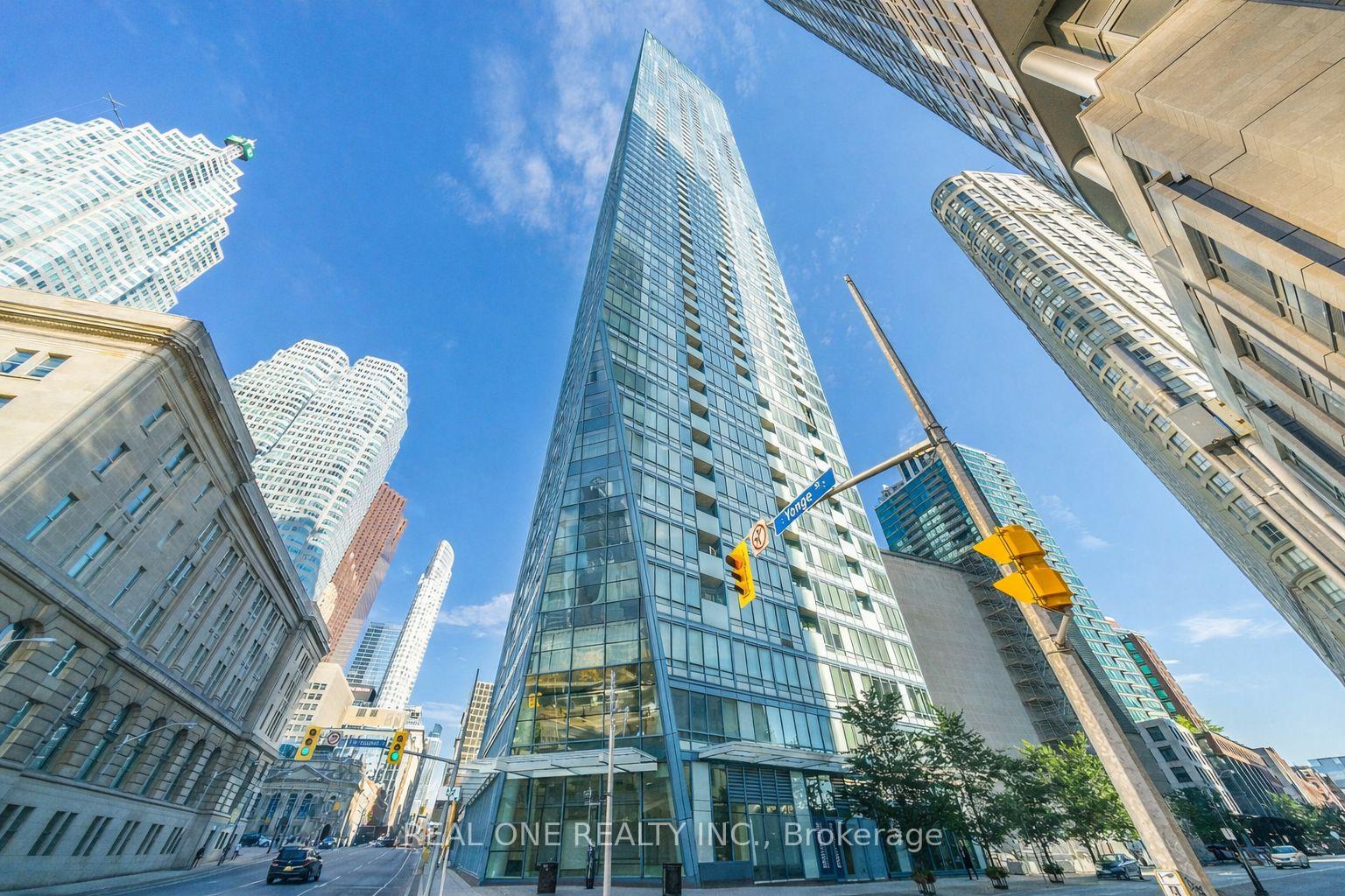 8 The Esplanade Avenue