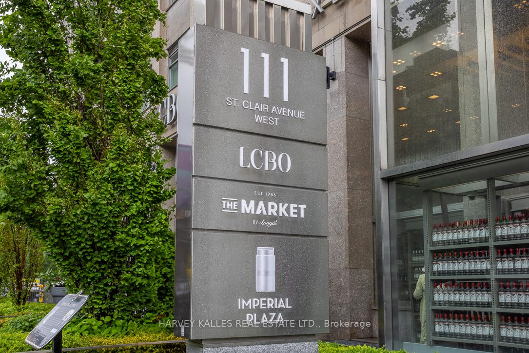 111 St Clair Avenue W