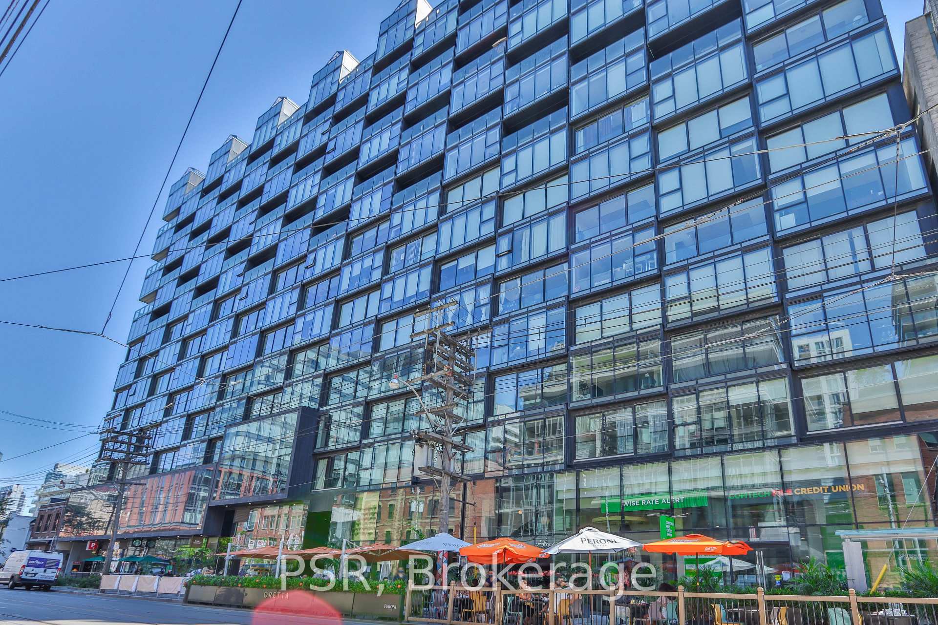629 King Street W